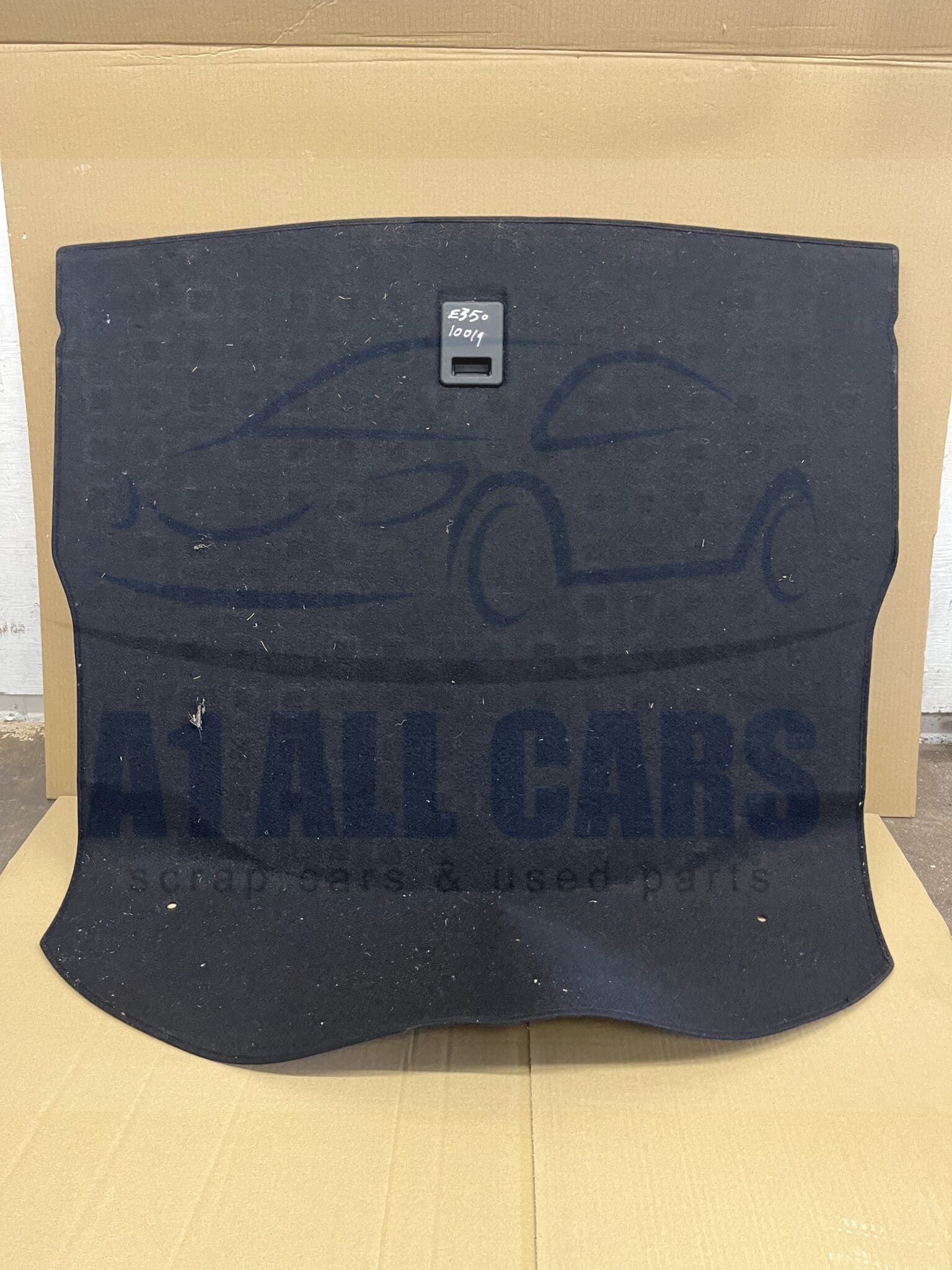 Mercedes E Class 2009-2014 5 Door Saloon Boot Floor / Carpet – A2126800142