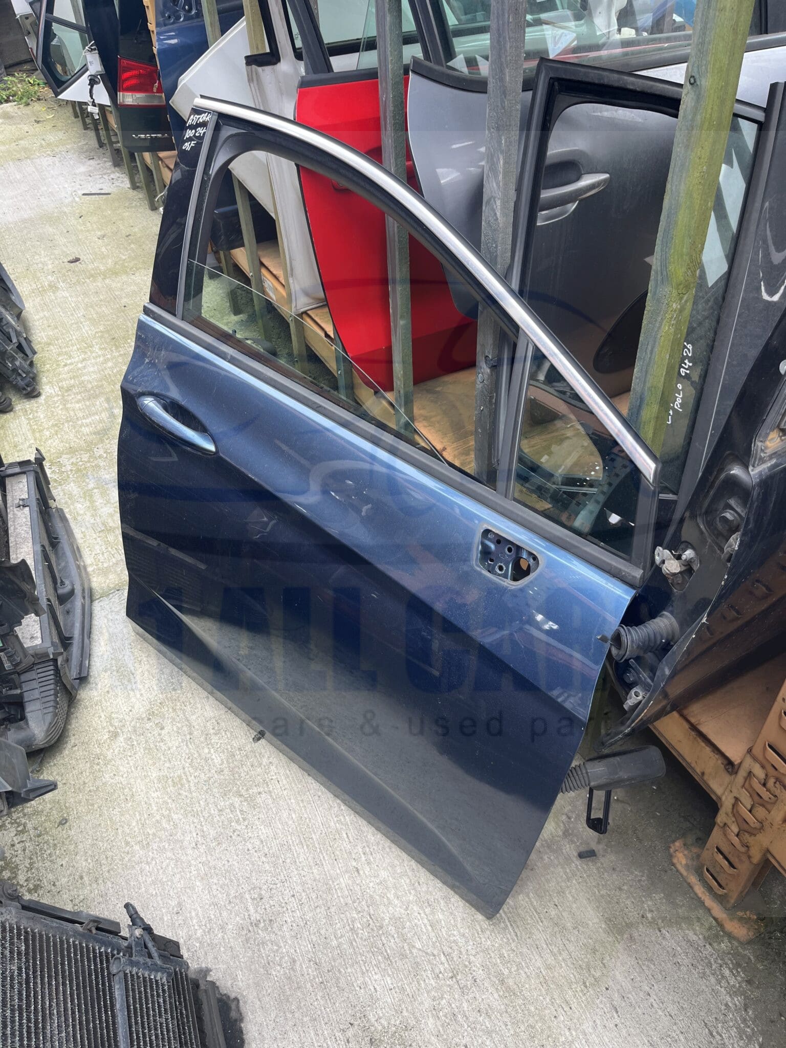Vauxhall Astra 2015-2021 5 Door Hatchback / Estate Off Side Front Door – Blue Z22S Colour Code ( Call Office For Delivery Quote )