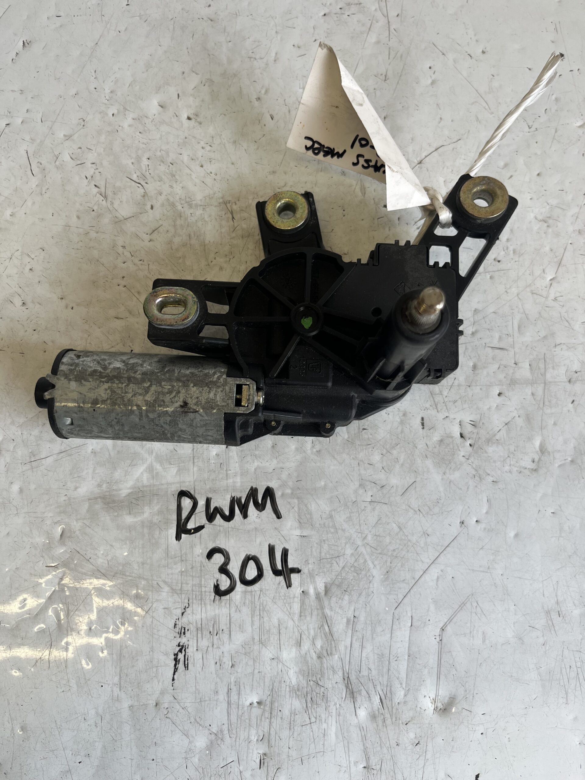 Mercedes A Class 1998-2005 5 Door Hatchback Rear Wiper Motor – 1688200442