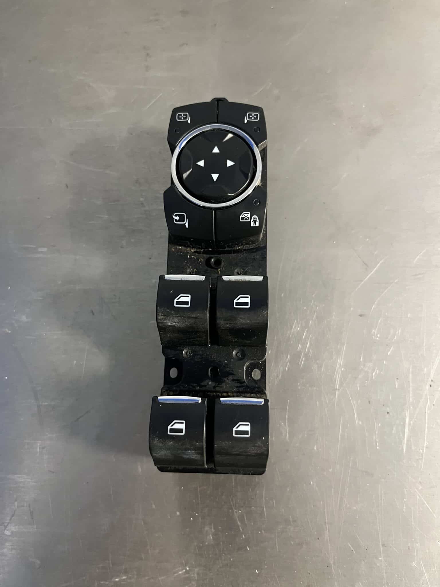 Ford Mondeo 2014-2019 Off Side 4 Way Window Switch – DG9T-14540-DDW