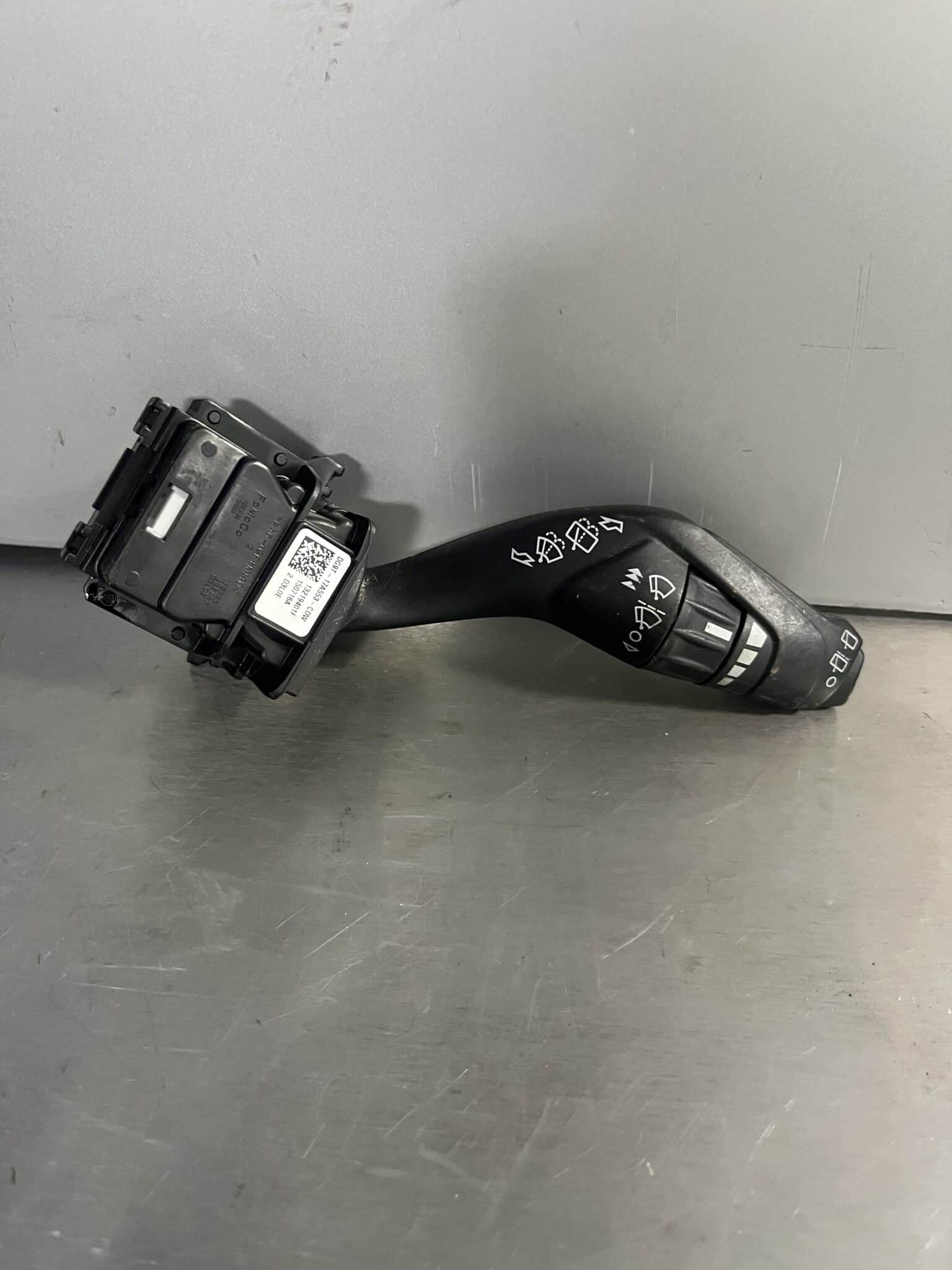 Ford Mondeo 2014-2019 MK5 Wiper Stalk – DG9T-17A553-CDW
