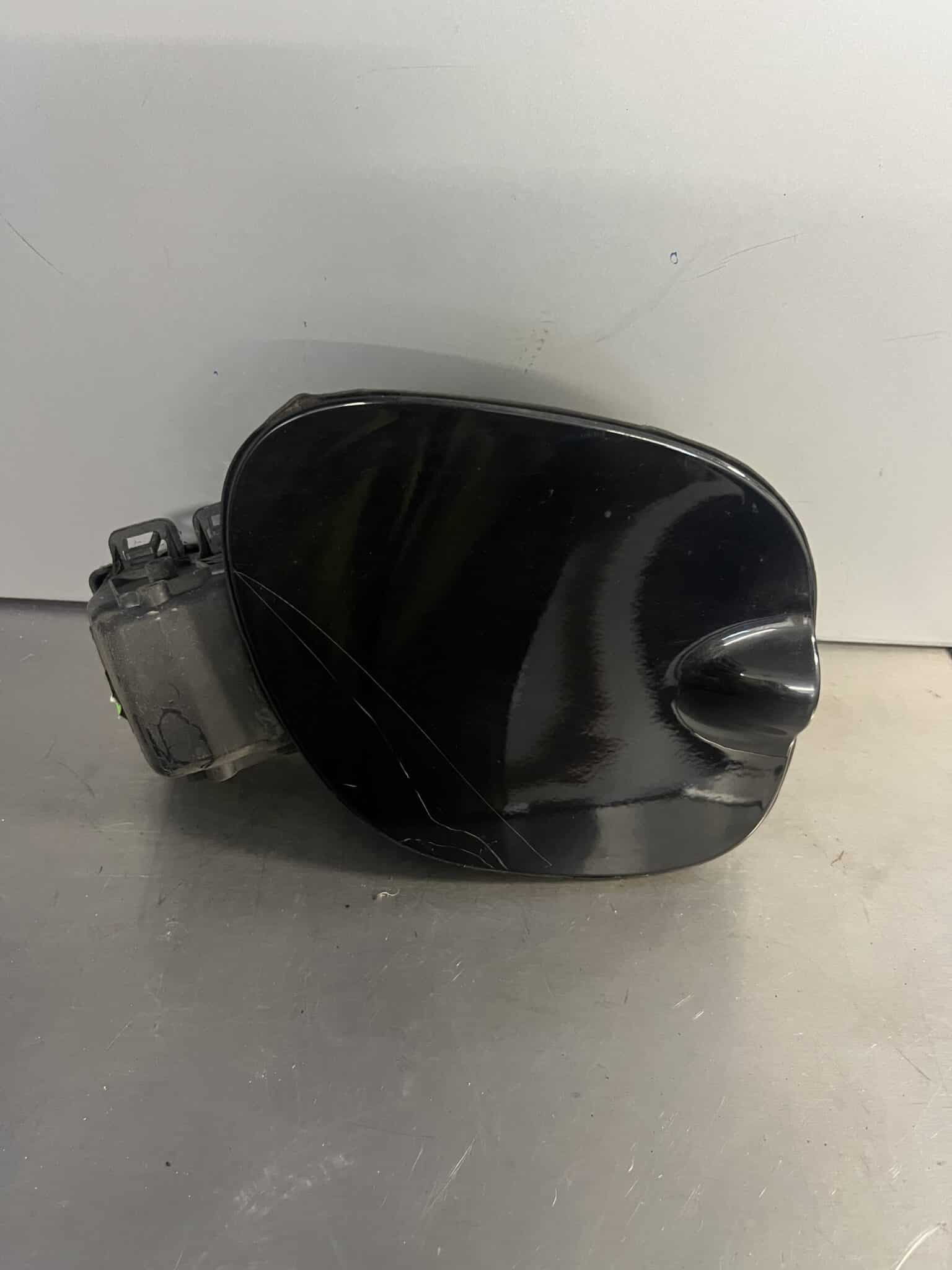 Smart ForFour 2015-2020 Hatchback Fuel Filler Flap – Black