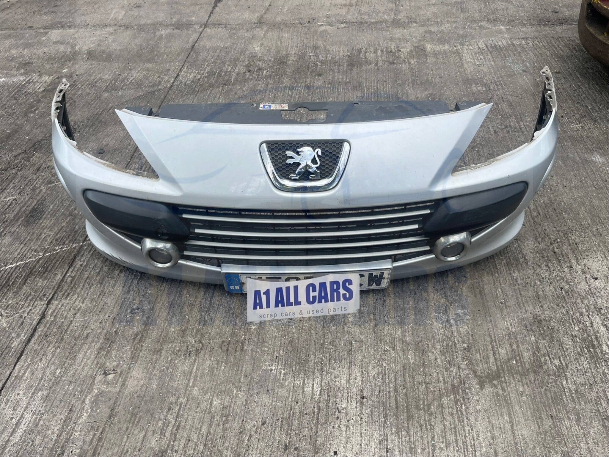 Peugeot 307 2005-2008 Front Bumper With Fogs – Silver