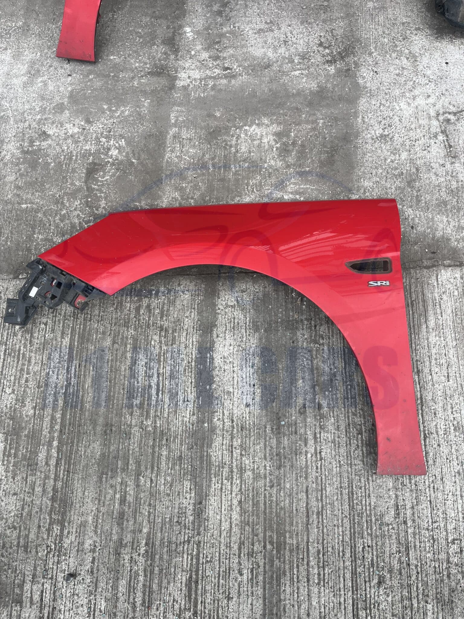 Vauxhall Astra 2015-2021 5 Door Hatchback / Estate Near Side Wing – Red Z50B Colour Code