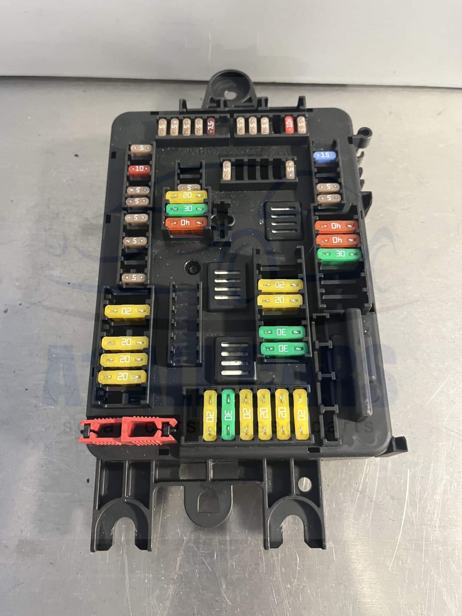 BMW 1 Series 2015-2020 Fuse Box – 9389070-01