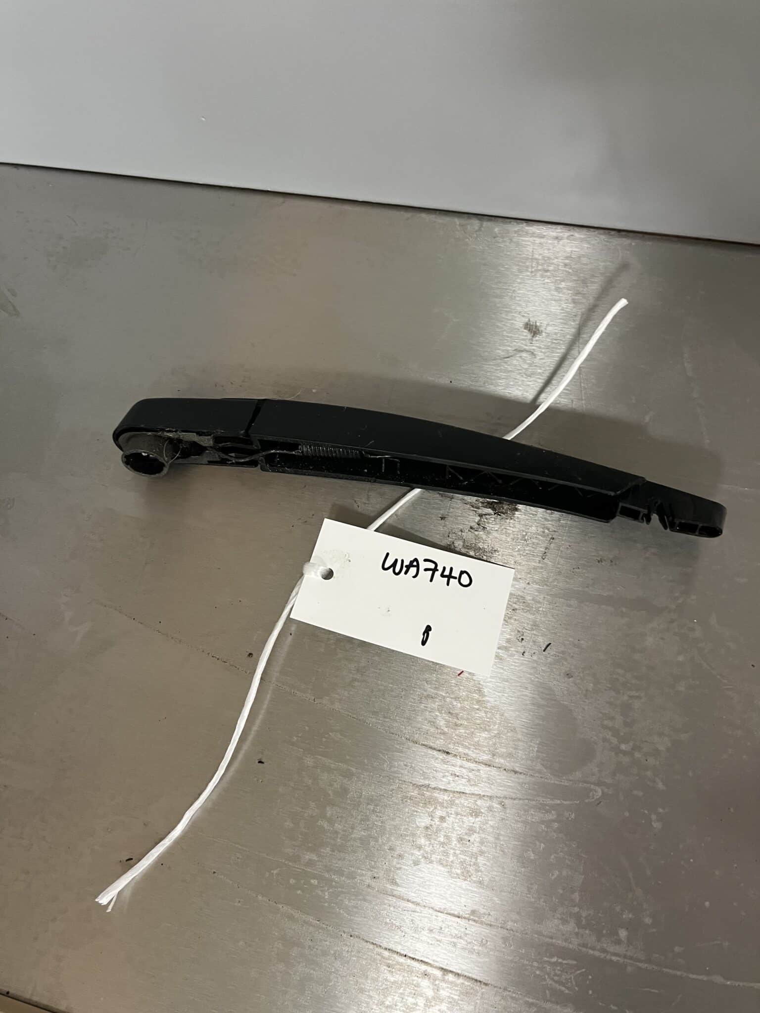 Dacia Duster 2010-2017 5 Door Hatchback Rear Wiper Arm
