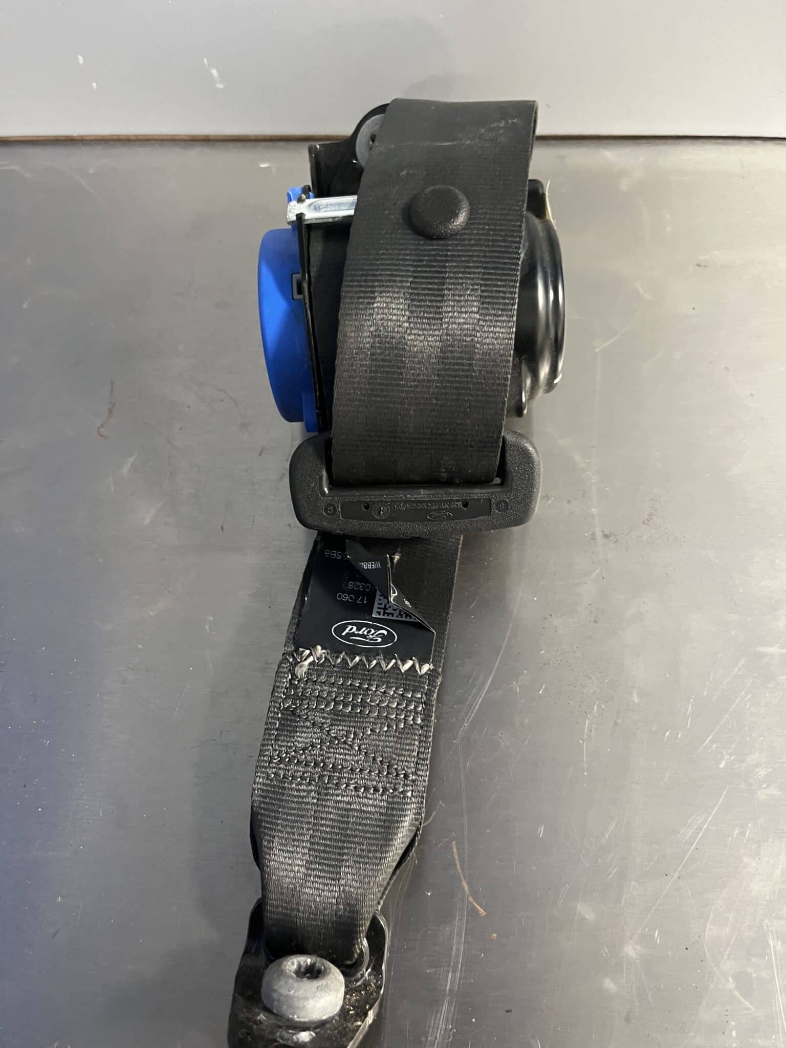 Ford Mondeo 2014-2019 Estate Rear Seatbelt ( Universal Fits Both Sides Rear ) ES73-F611B68