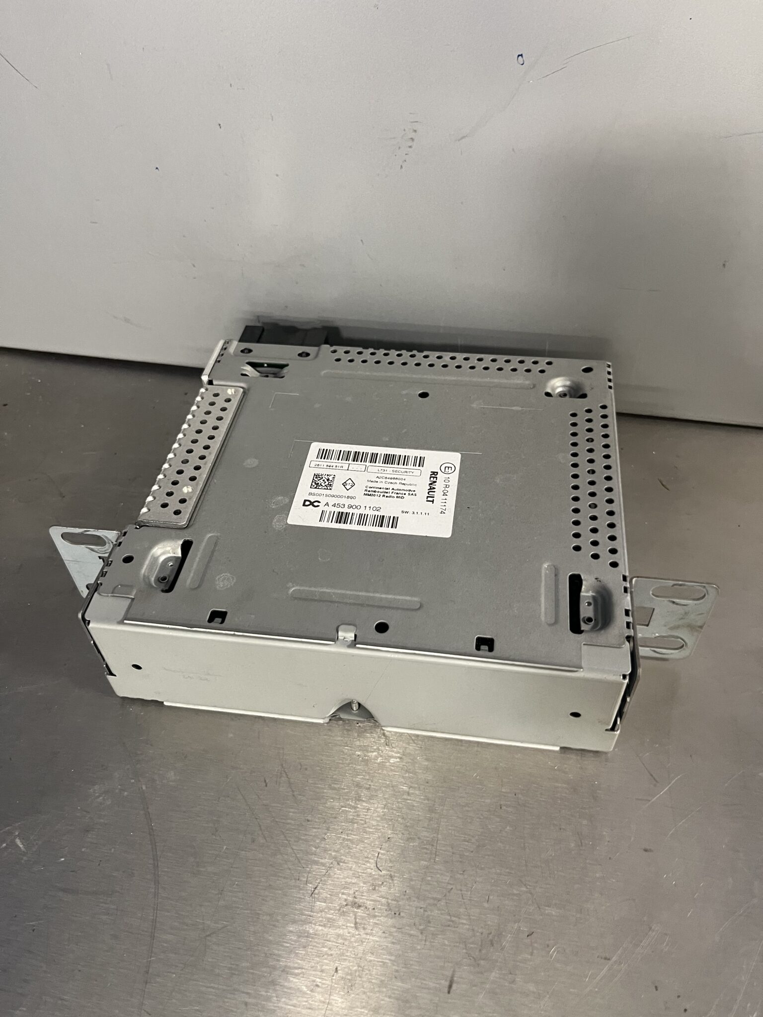 Smart ForFour 2015-2020 Radio / Head Unit – 281159451R