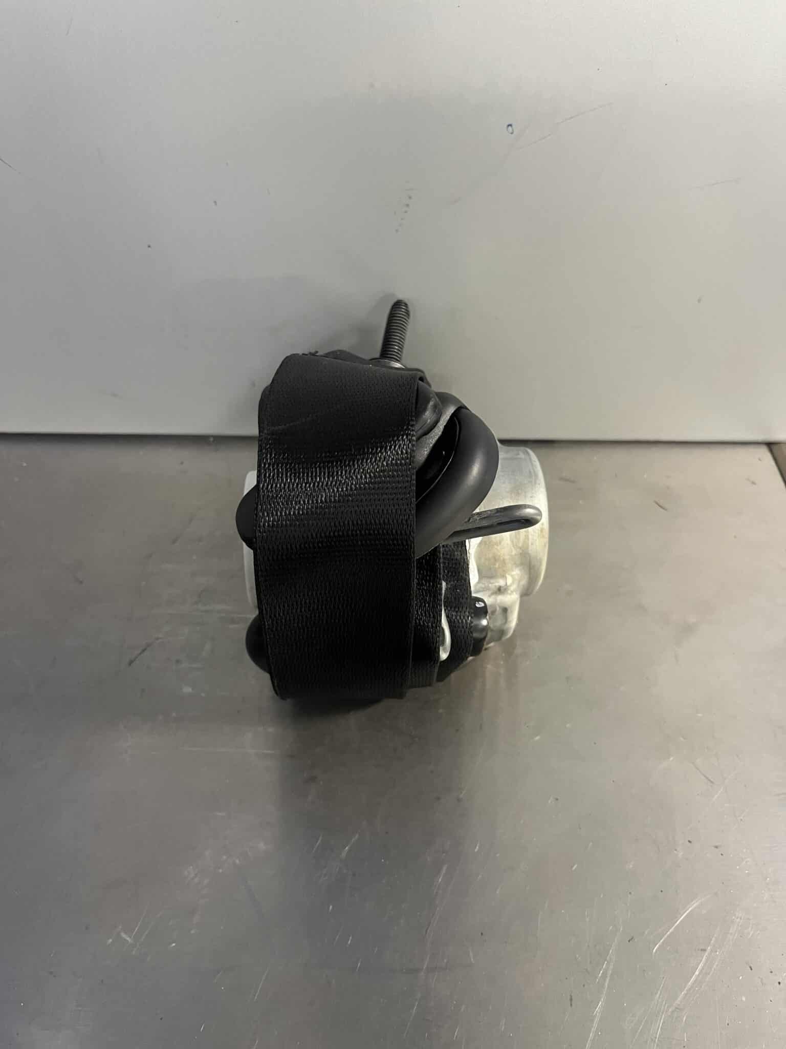 Smart ForFour 2015-2020 5 Door Hatchback Near Side Front Seatbelt – 868850413R