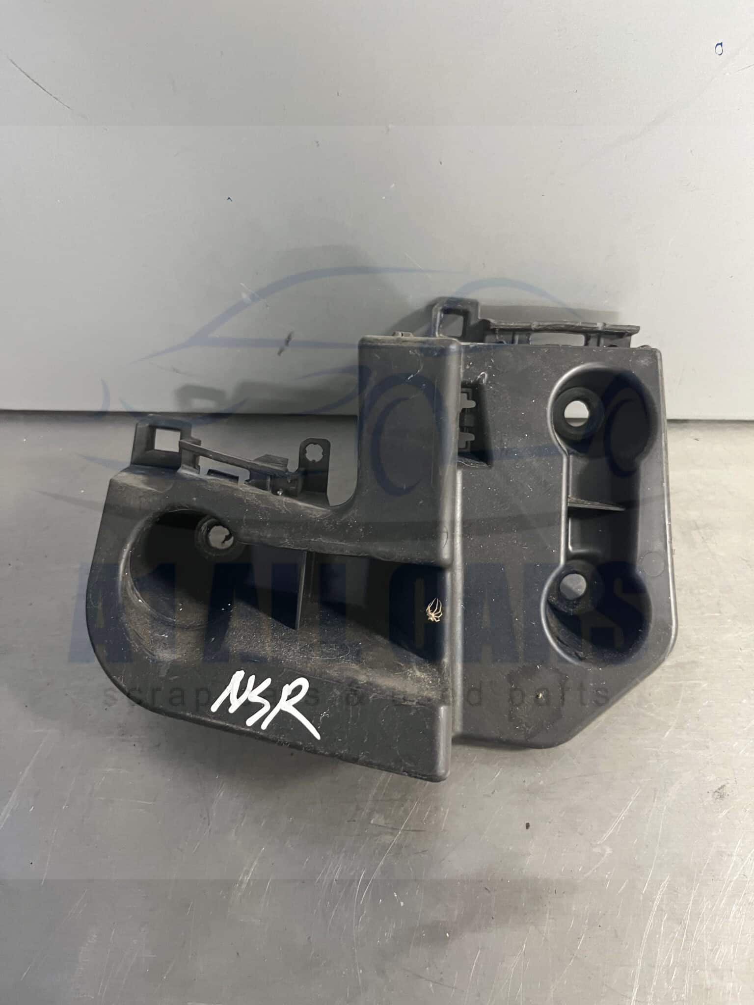 Vauxhall Mokka 2020-2025 5 Door Hatchback Near Side Rear Bumper Bracket – 9835230580