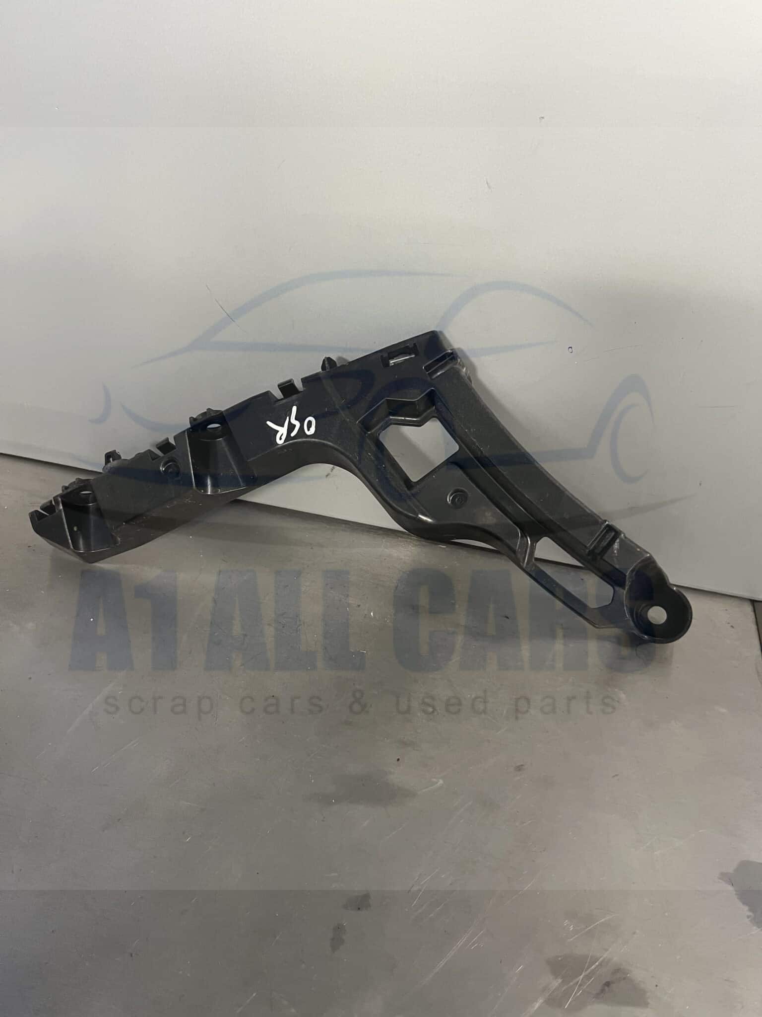 Vauxhall Mokka 2020-2025 5 Door Hatchback Off Side Rear Bumper Bracket – 9835237980