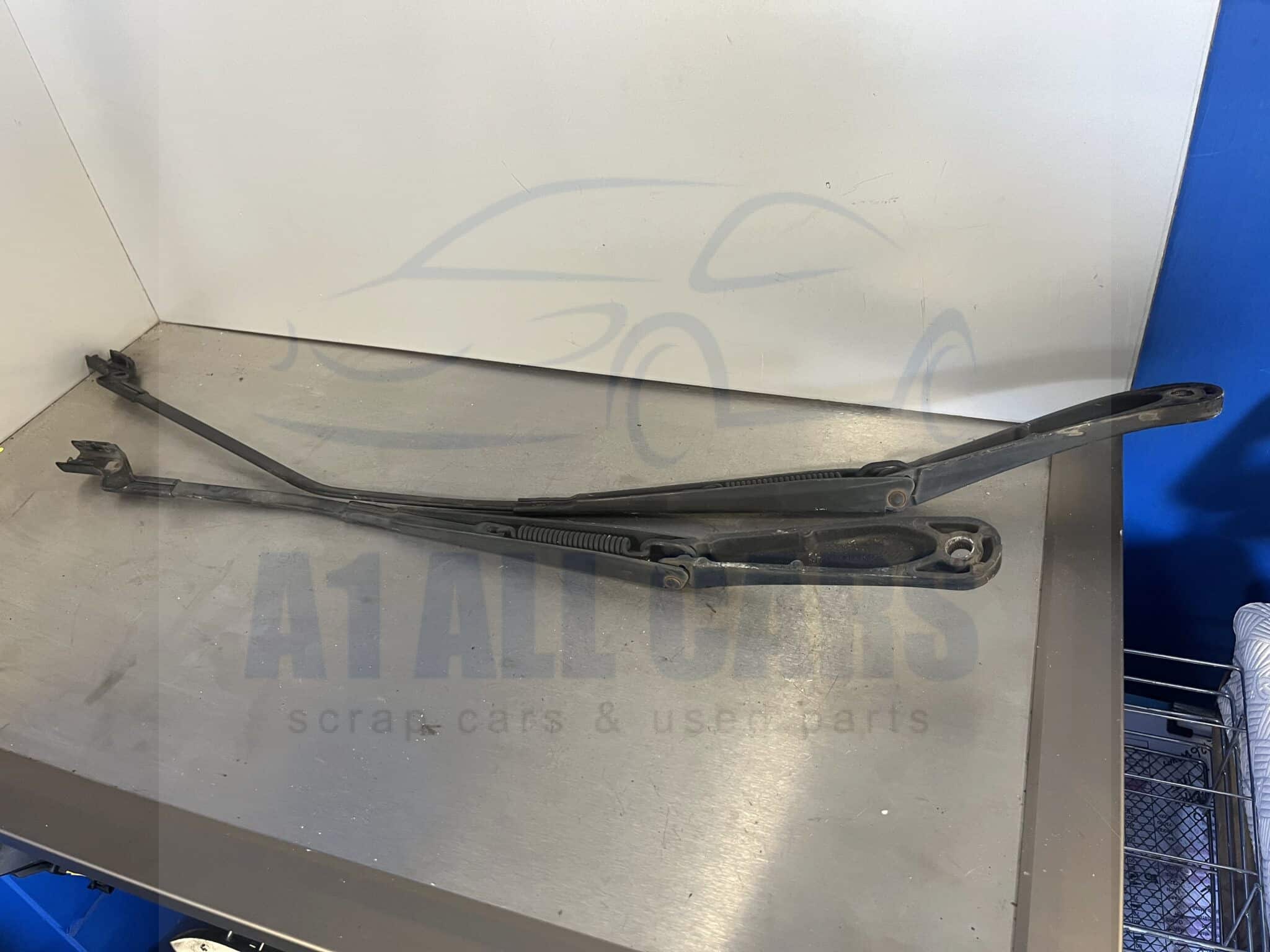 Ford Transit 2014-2019 MK8 Front Wiper Arms – Pair