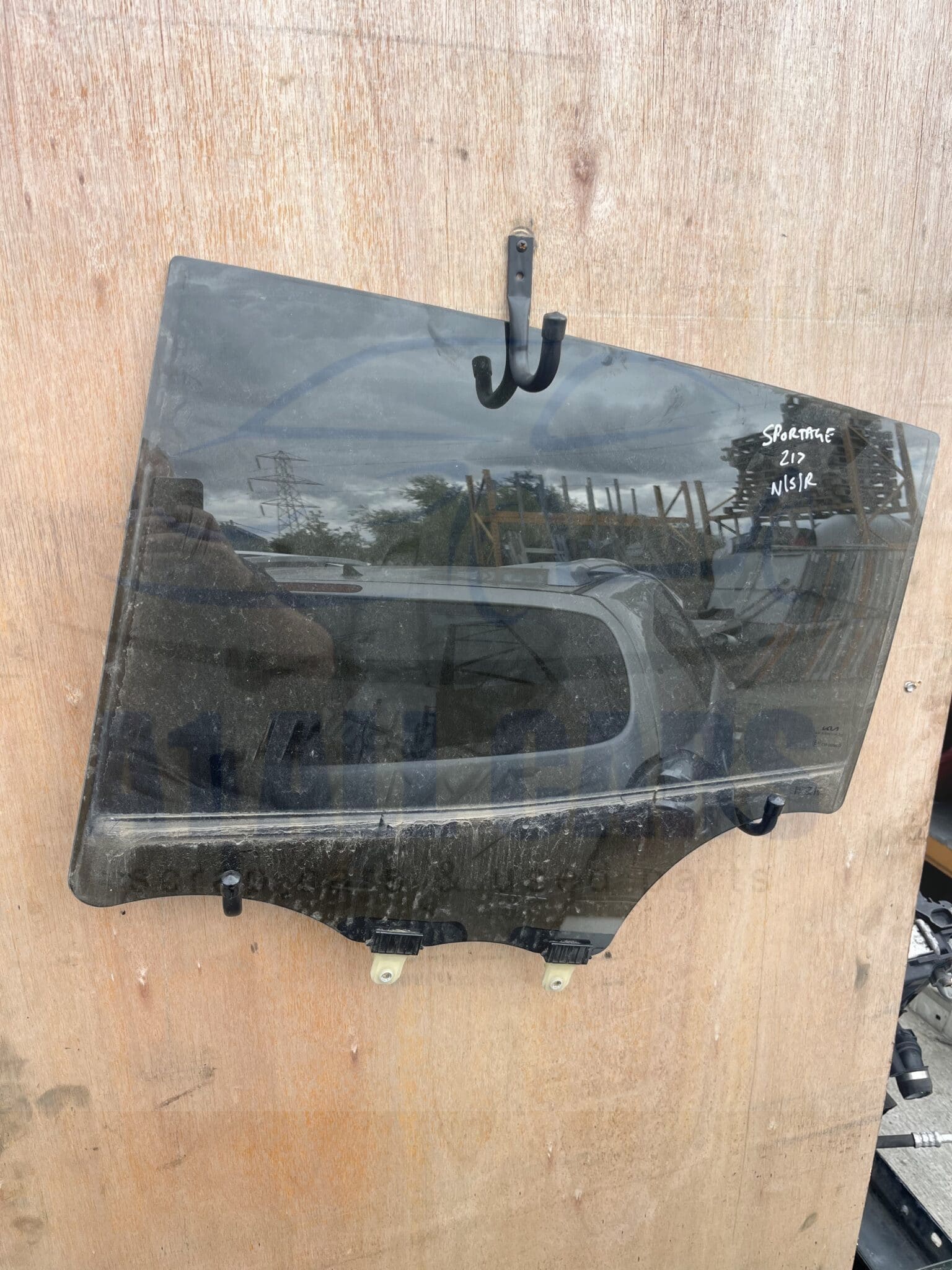 KIA Sportage 2021> MK5 5 Door Hatchback Near Side Rear Door Glass – Tinted