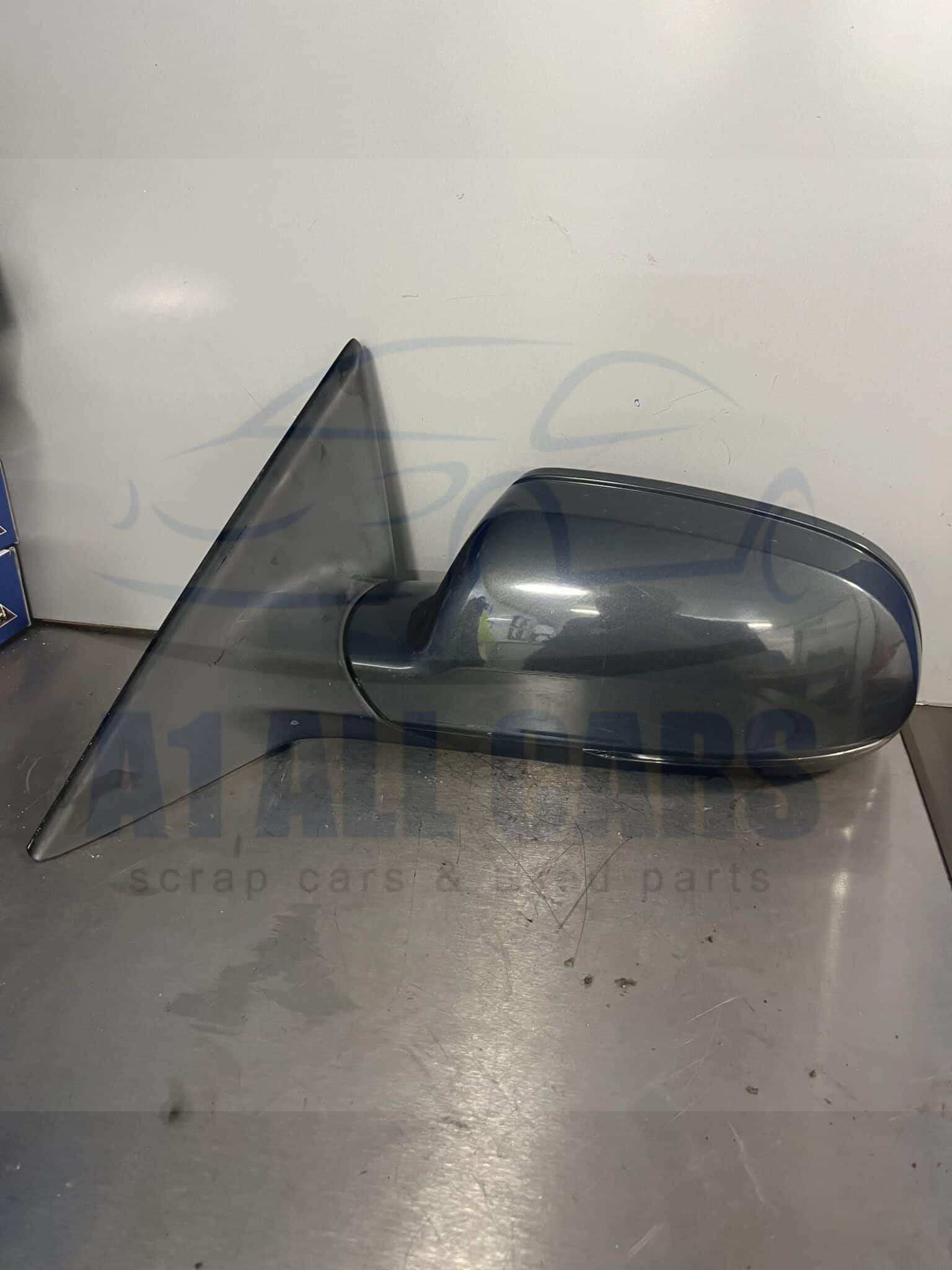 Audi A5 2007-2012 3 Door Convertible Near Side Electric Door Mirror – Grey LZ7H Colour Code