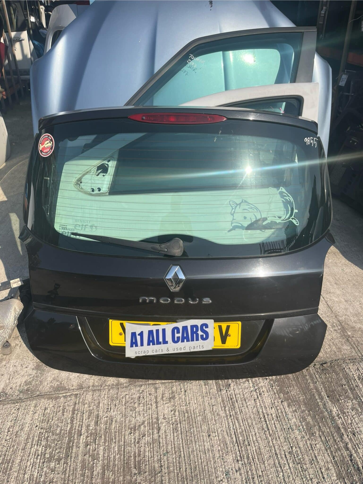 Renault Modus Grand 2008-2012 5 Door Hatchback Tailgate – Black ( Call Office For Delivery Quote )