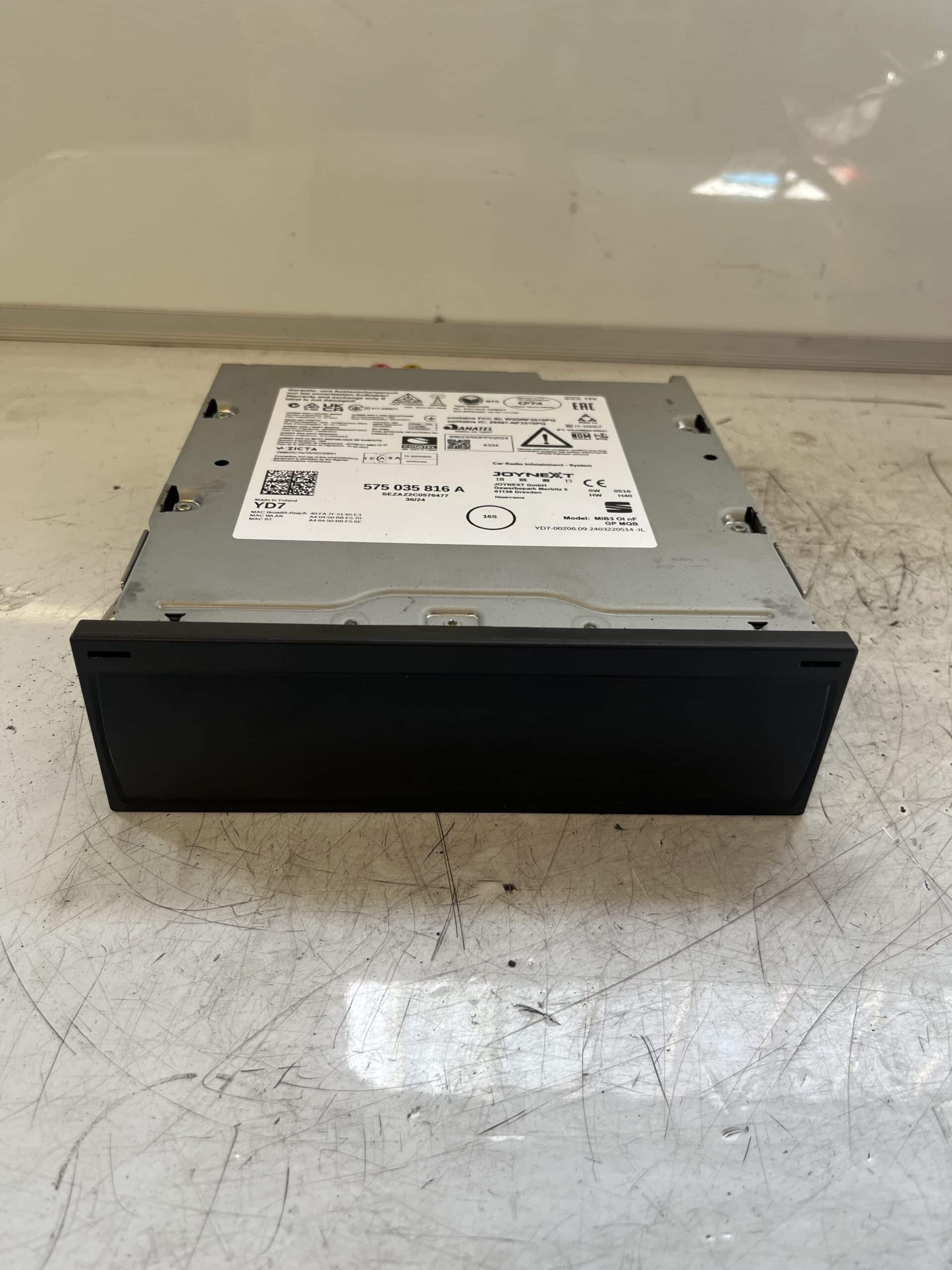 Seat Ibiza 2017-2024 Radio / Multimedia / Head Unit – 575035816A