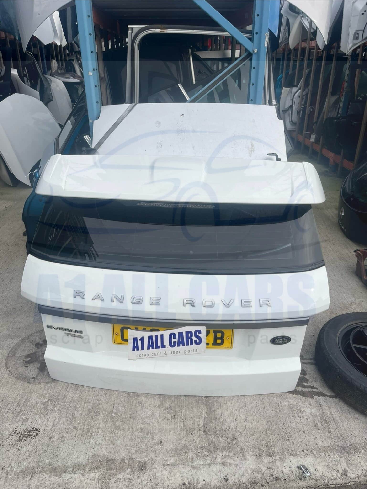 Range Rover Evoque 2011-2015 5 Door Hatchback Tailgate ( Manual Opening ) – Fuji White 867 Colour Code ( Call Office For Delivery Quote )