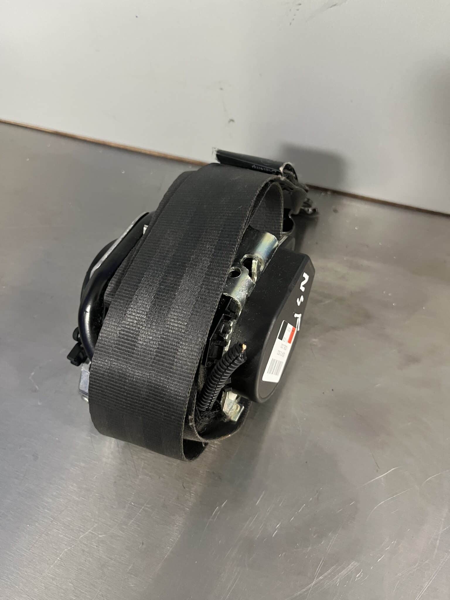 Vauxhall Astra GTC 2010-2015 3 Door Hatchback Near Side Front Seatbelt – 13443558