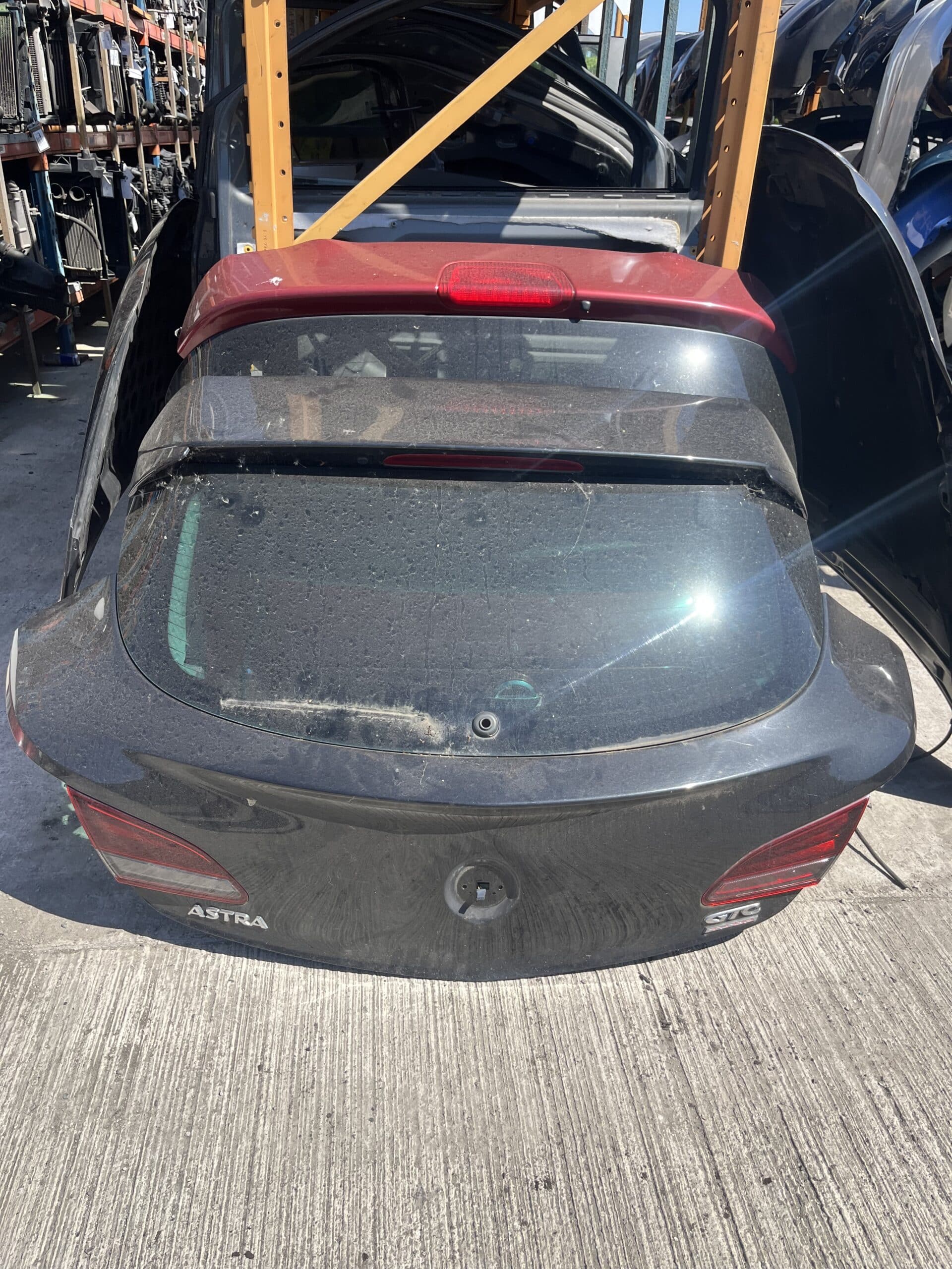 Vauxhall Astra GTC 2010-2015 3 Door Hatchback Tailgate – Black Z22C Colour Code ( Call Office For Delivery Quote )