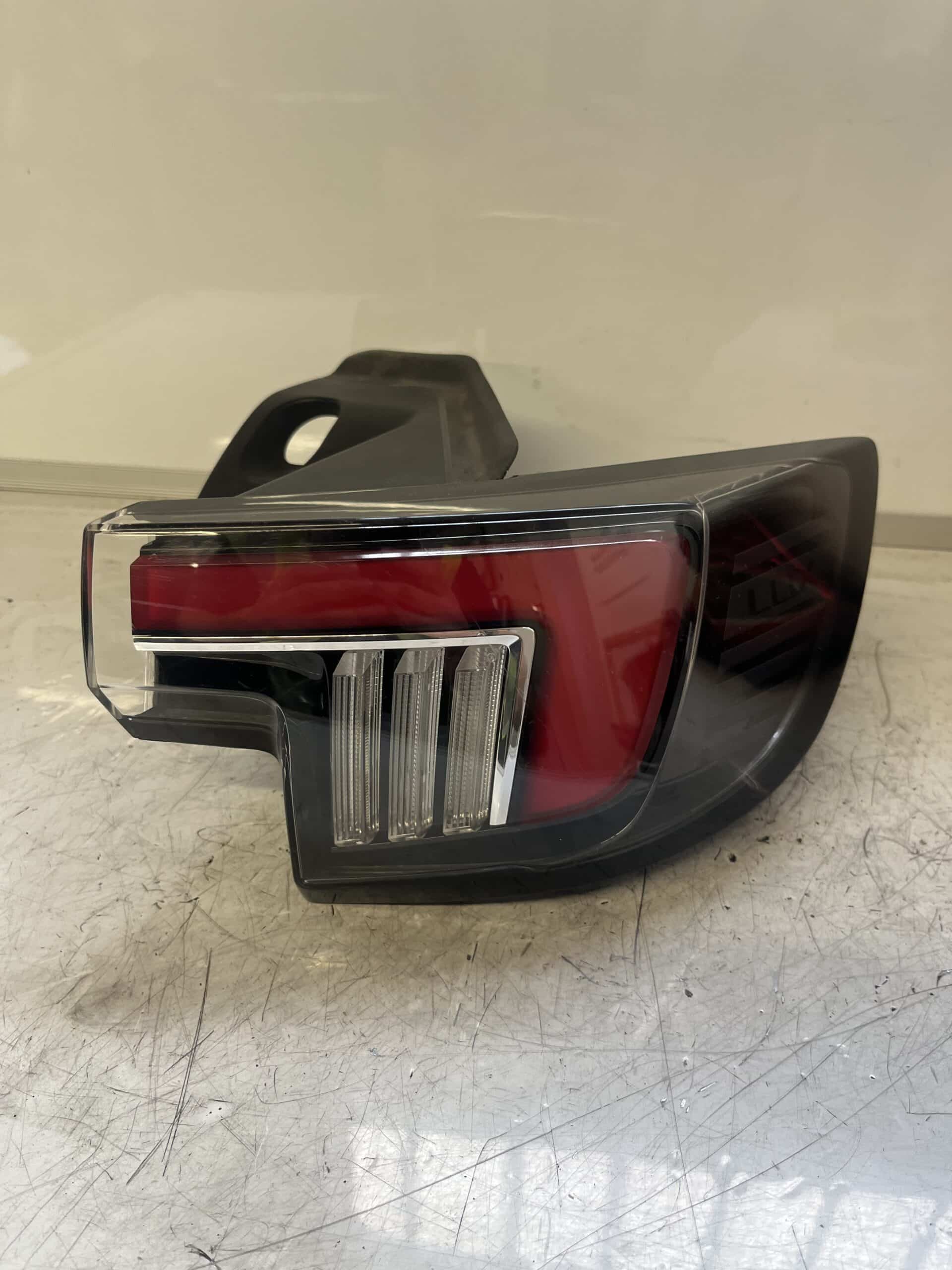 Vauxhall Mokka 2020-2025 Hatchback Off Side Taillamp – 9833721980