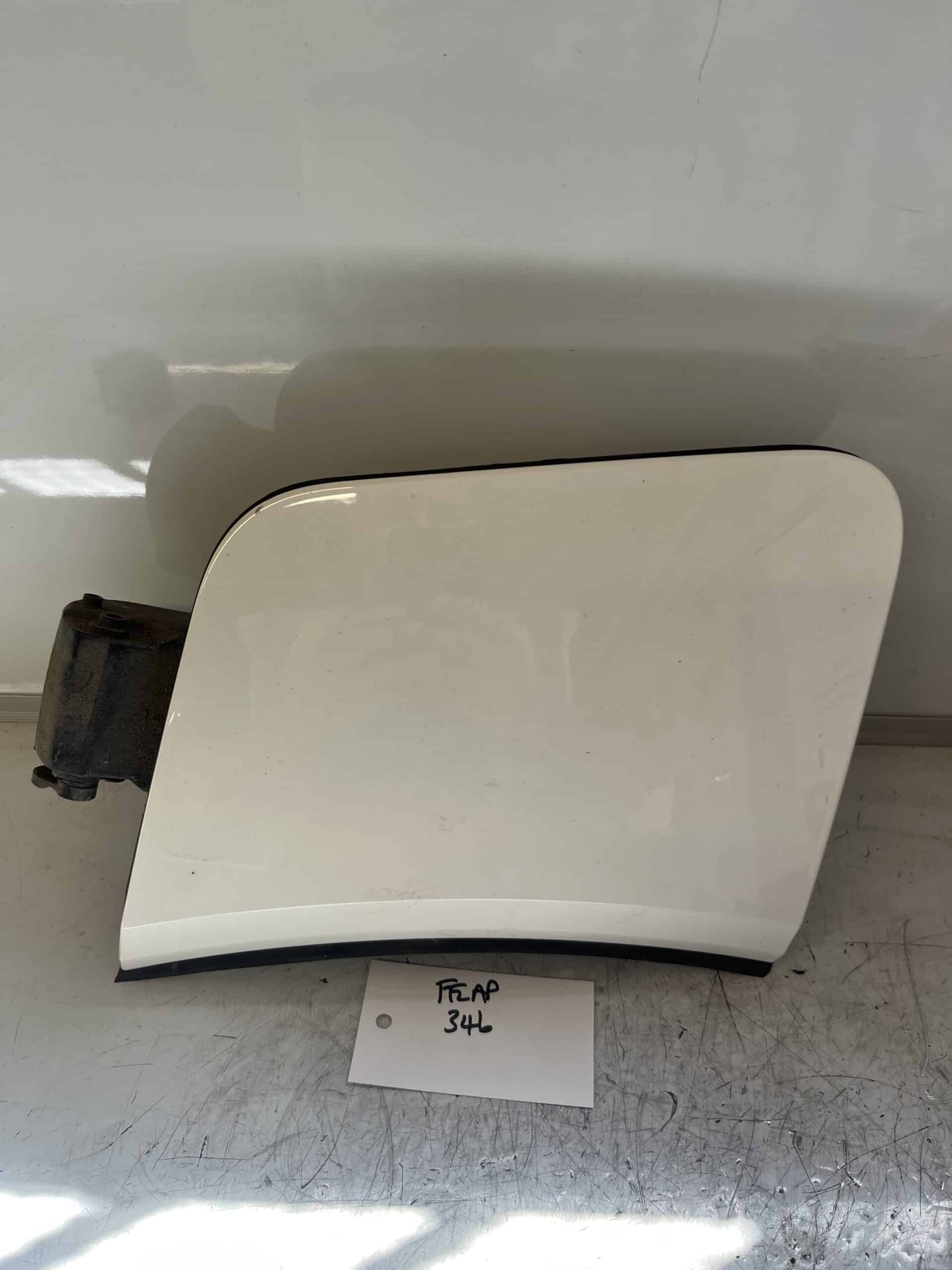 Vauxhall Mokka 2020-2025 Fuel Filler Flap – White – 9833719880