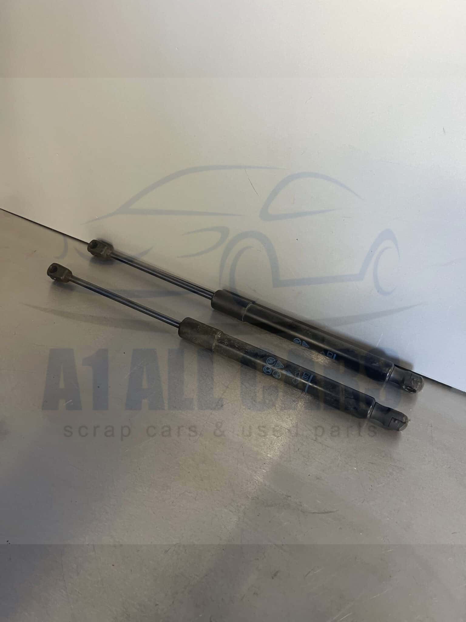 Vauxhall Crossland 2017-2021 5 Door Hatchback Tailgate Struts – Pair