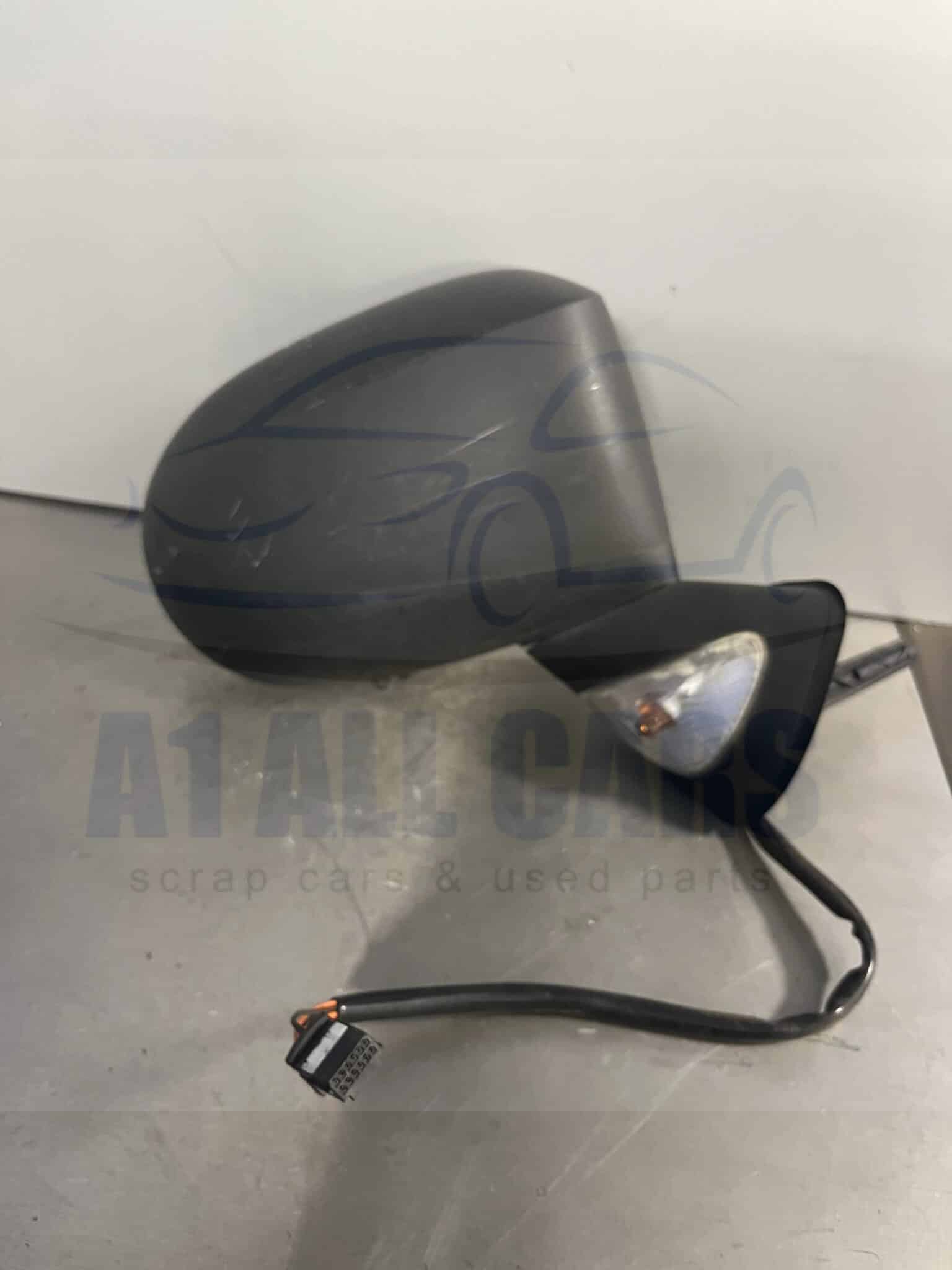 Renault Modus Grand 2008-2012 Off Side Electric Door Mirror – Black Plastic