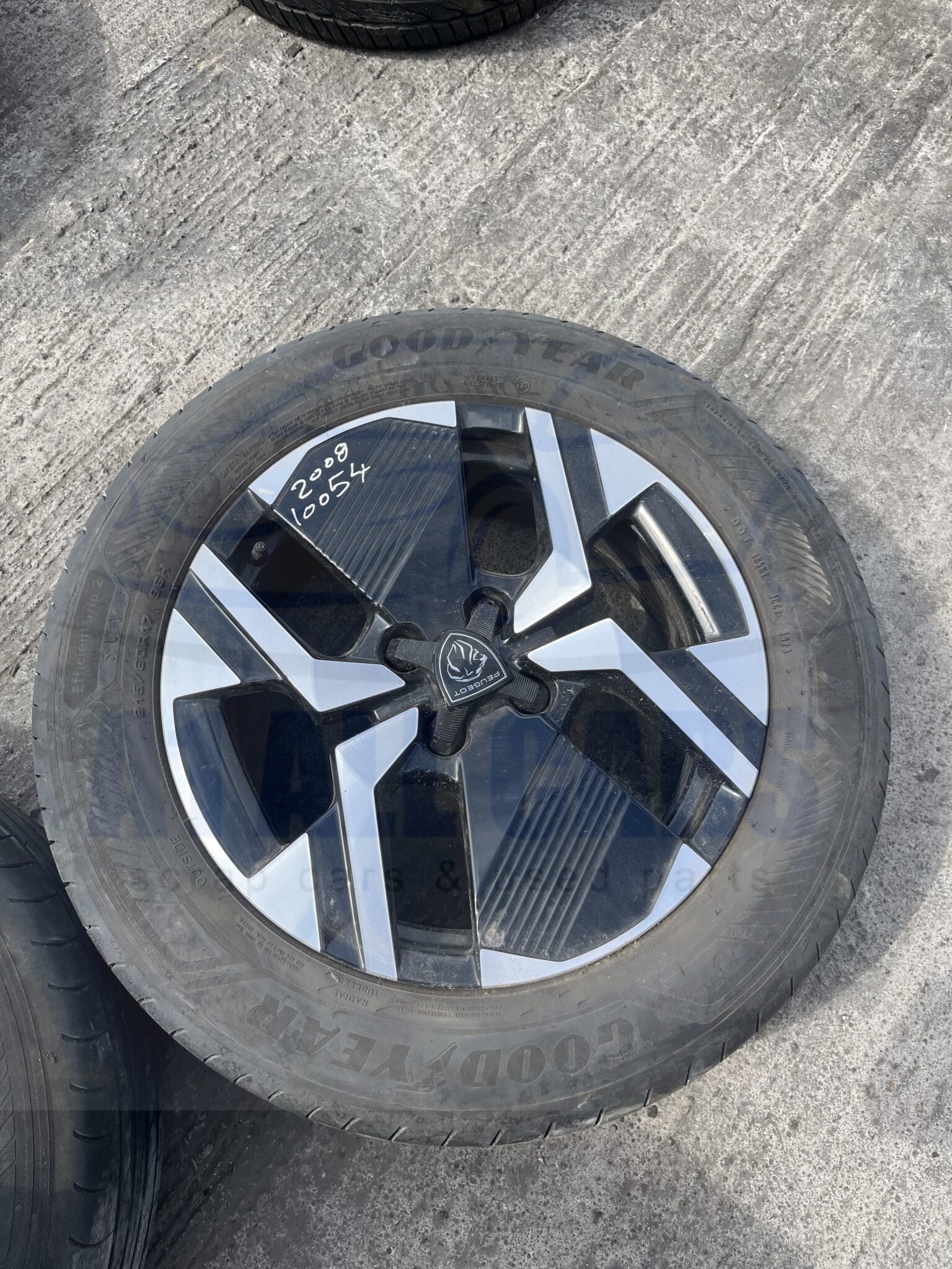 Peugeot 2008 2019-2026 Single 17″ Alloy Wheel And Tyre – 215/60/17