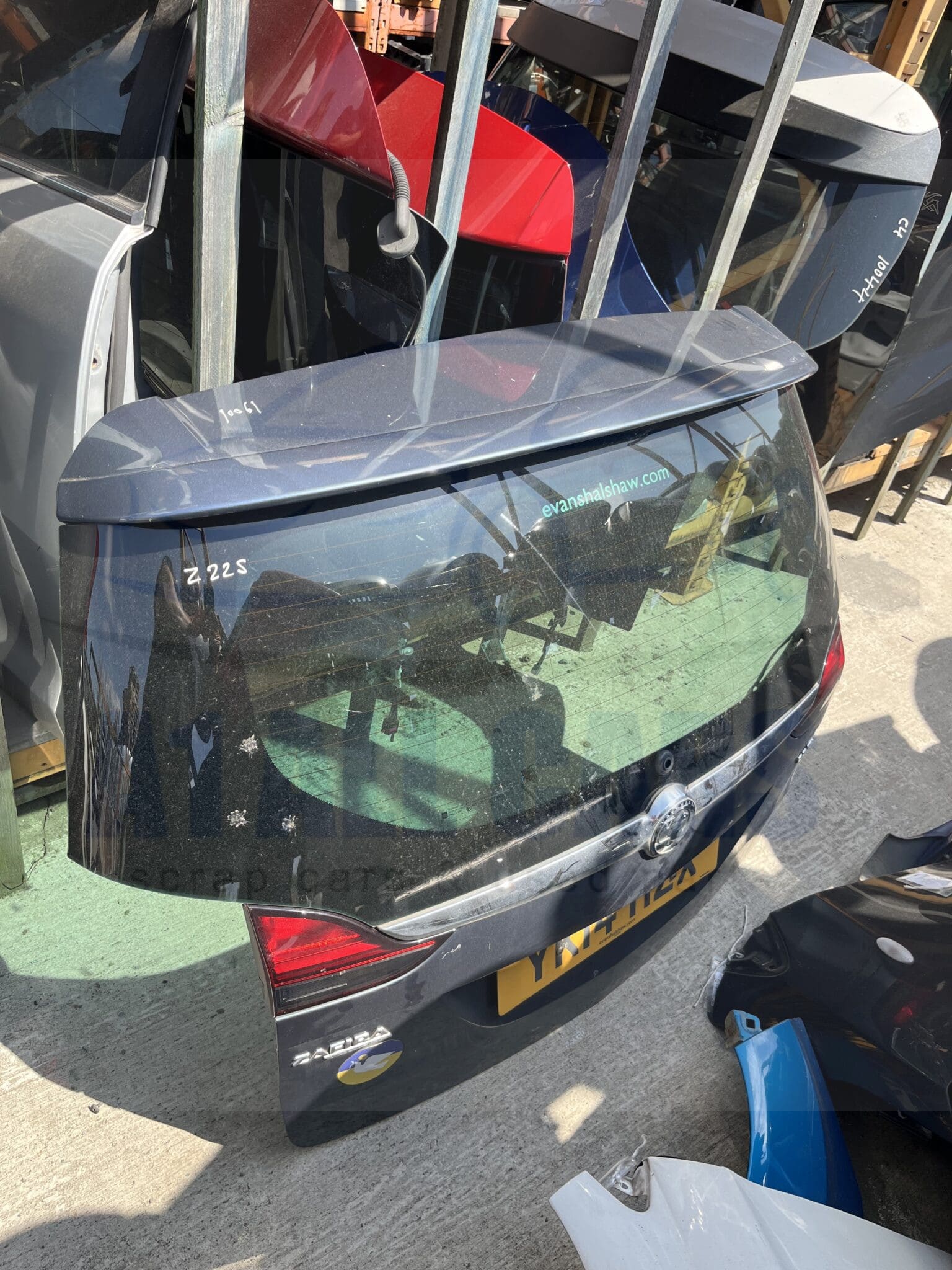 Vauxhall Zafira Tourer 2012-2017 5 Door MPV Tailgate – Blue Z22S Colour Code  ( Call Office For Delivery Quote )