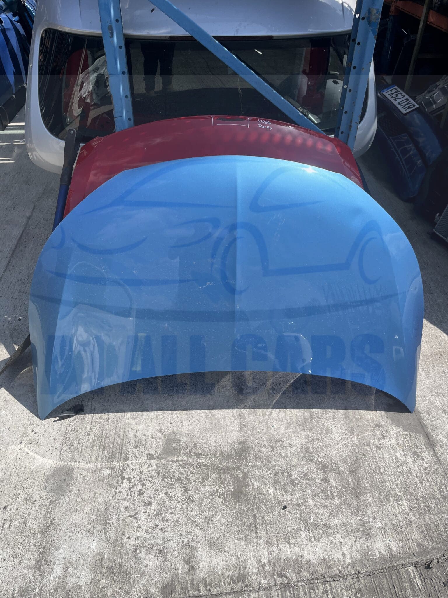 Vauxhall Crossland 2017-2021 Bonnet – Blue Z22V Colour Code ( Call Office For Delivery Quote ) – Small Scratch See Pics