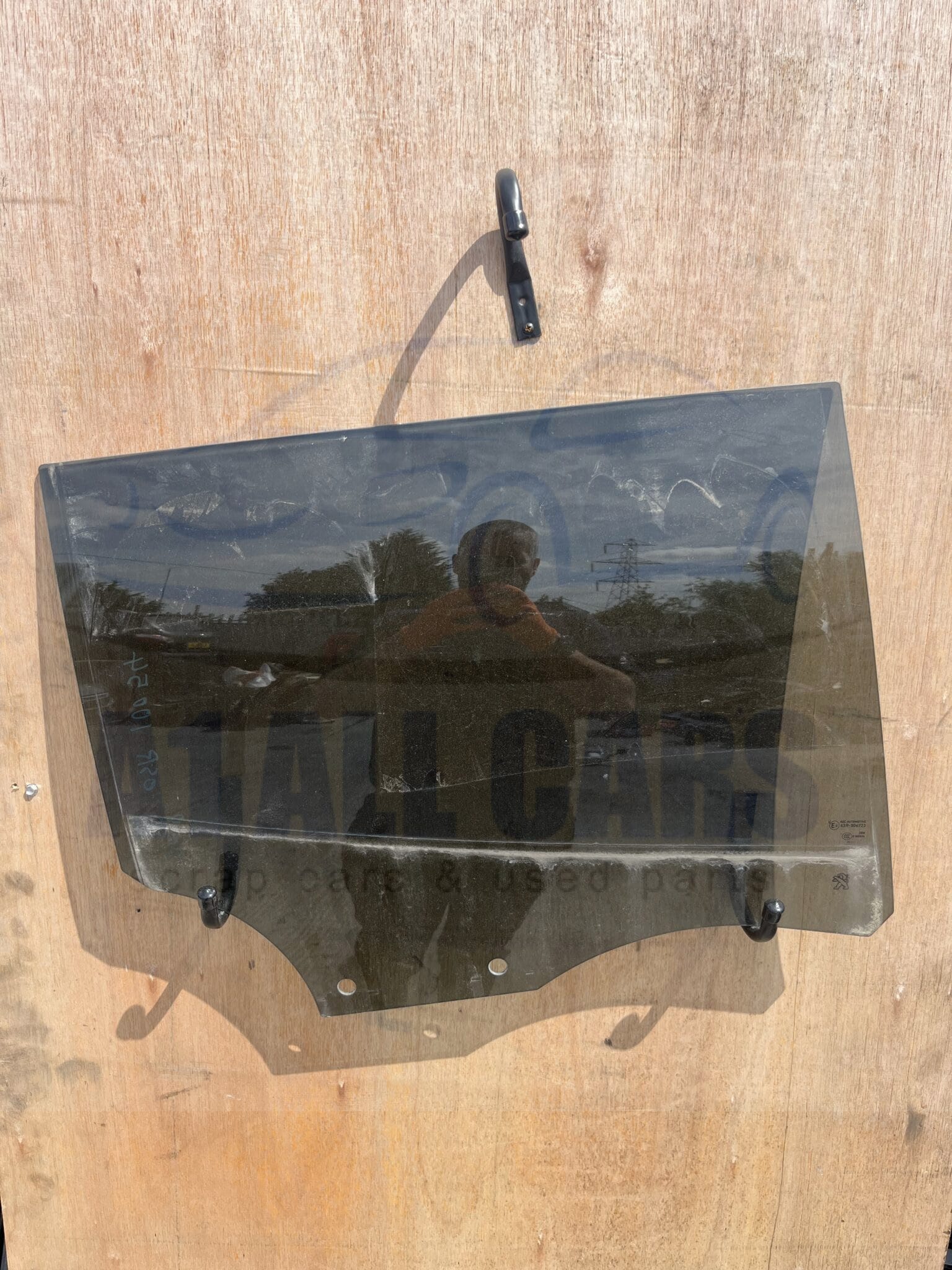 Peugeot 2008 2019-2026 5 Door Hatchback Off Side Rear Door Glass ( Tinted )