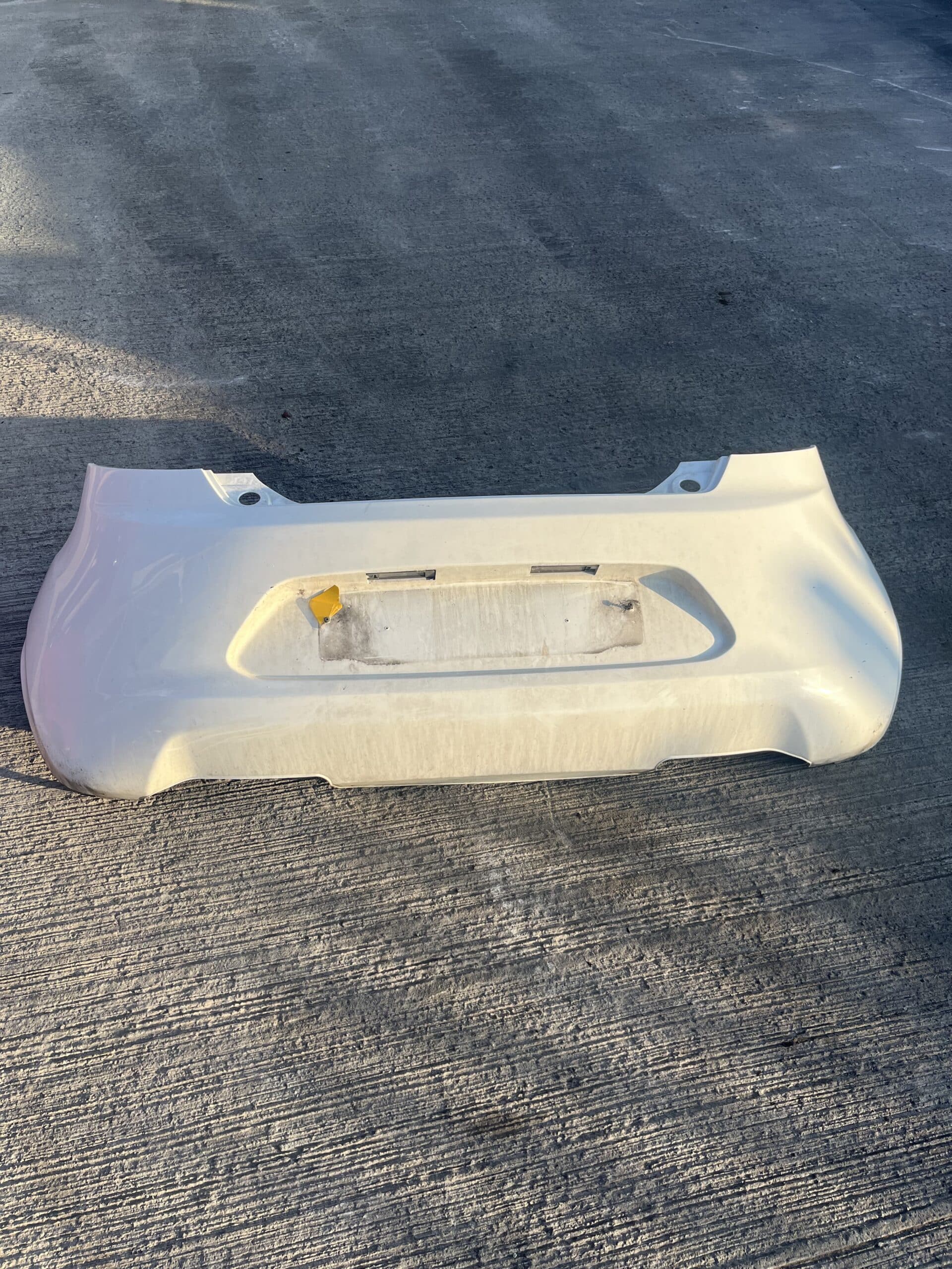 Ford KA 2009-2016 3 Door Hatchback Rear Bumper – White