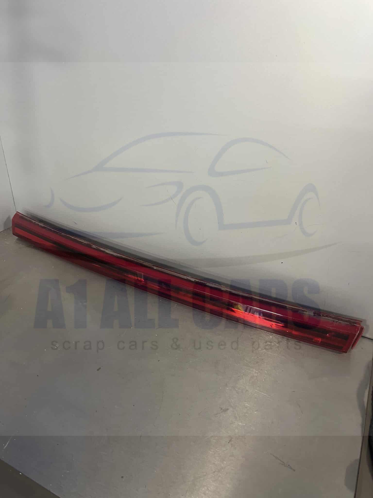 Hyundai i20 2020-2025 5 Door Hatchback Centre Brake Lamp Reflector – 92409Q3100