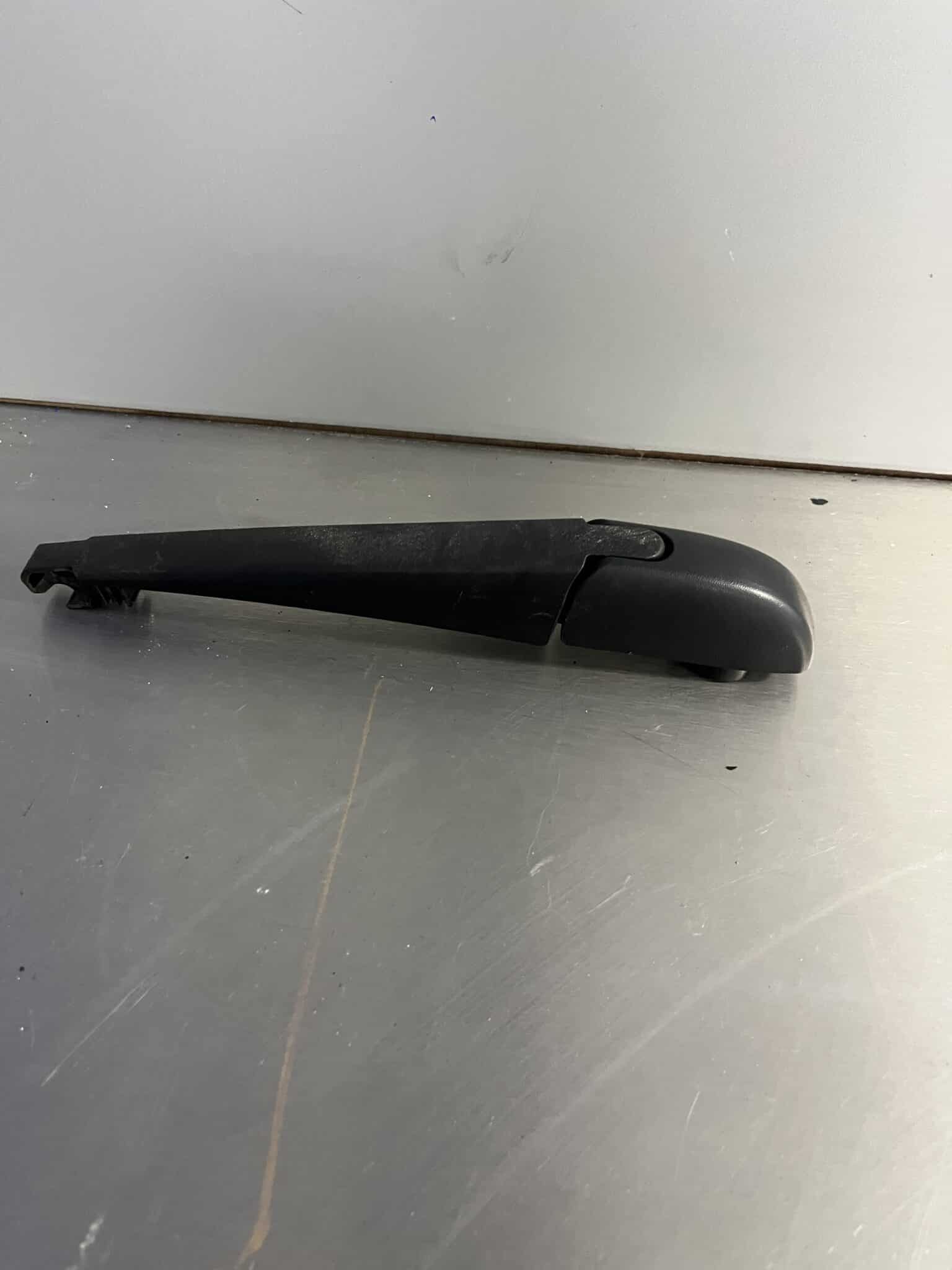 Toyota Auris 2013-2018 5 Door Hatchback Rear Wiper Arm