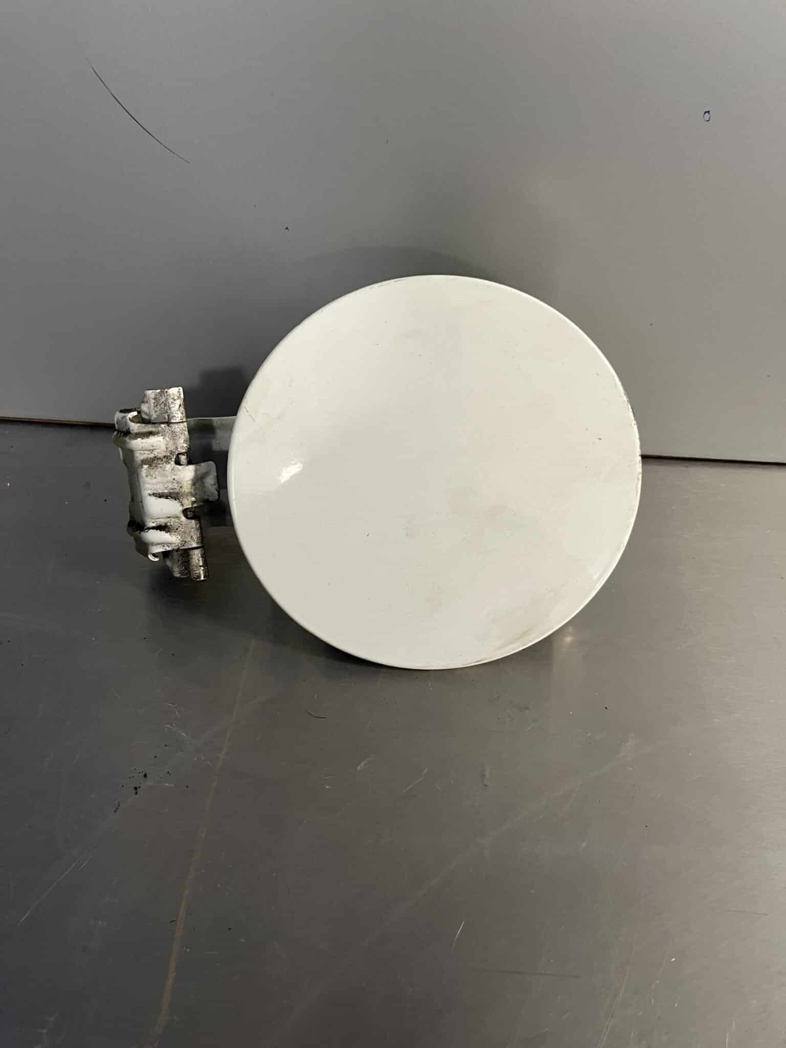 Toyota Auris 2013-2018 Hatchback Fuel Filler Flap – White