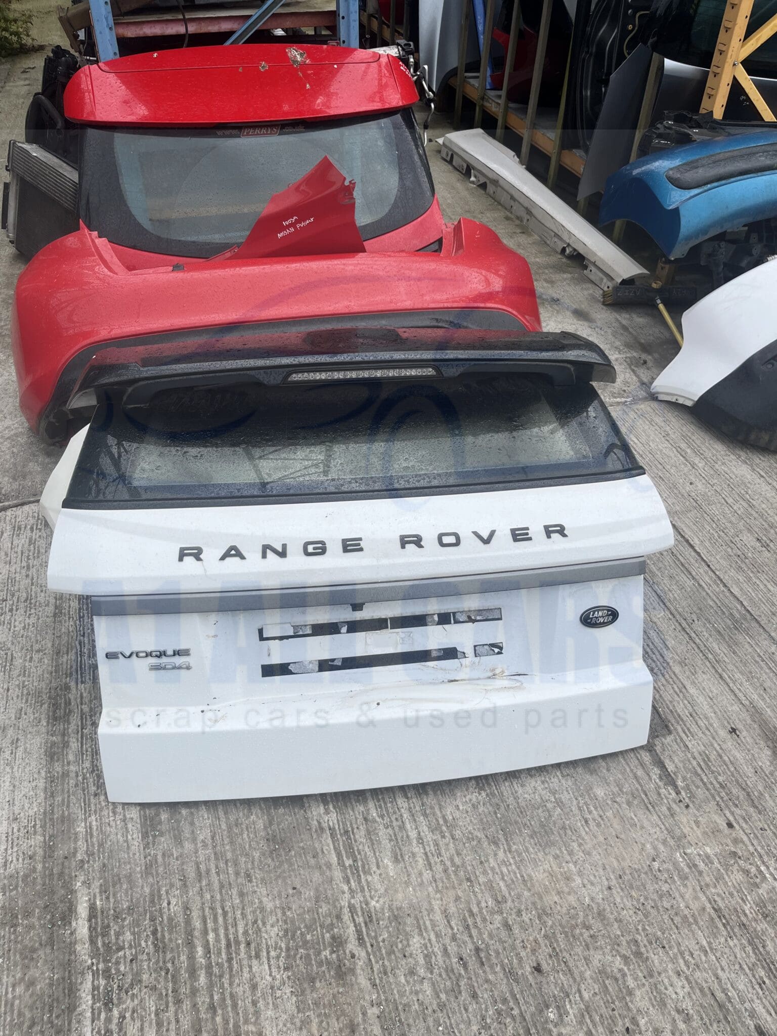 Range Rover Evoque 2011-2015 5 Door Hatchback Tailgate ( Manual Opening ) – White 867 Colour Code ( Call Office For Delivery Quote ) (Copy)