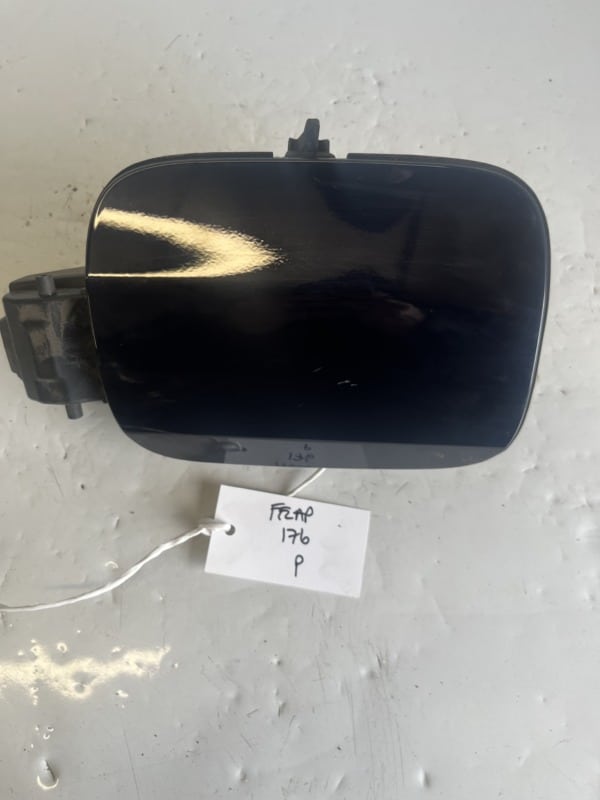 Peugeot 308 2013-2021 5 Door Hatchback Fuel Filler Flap – Blue Colour Code EKUD