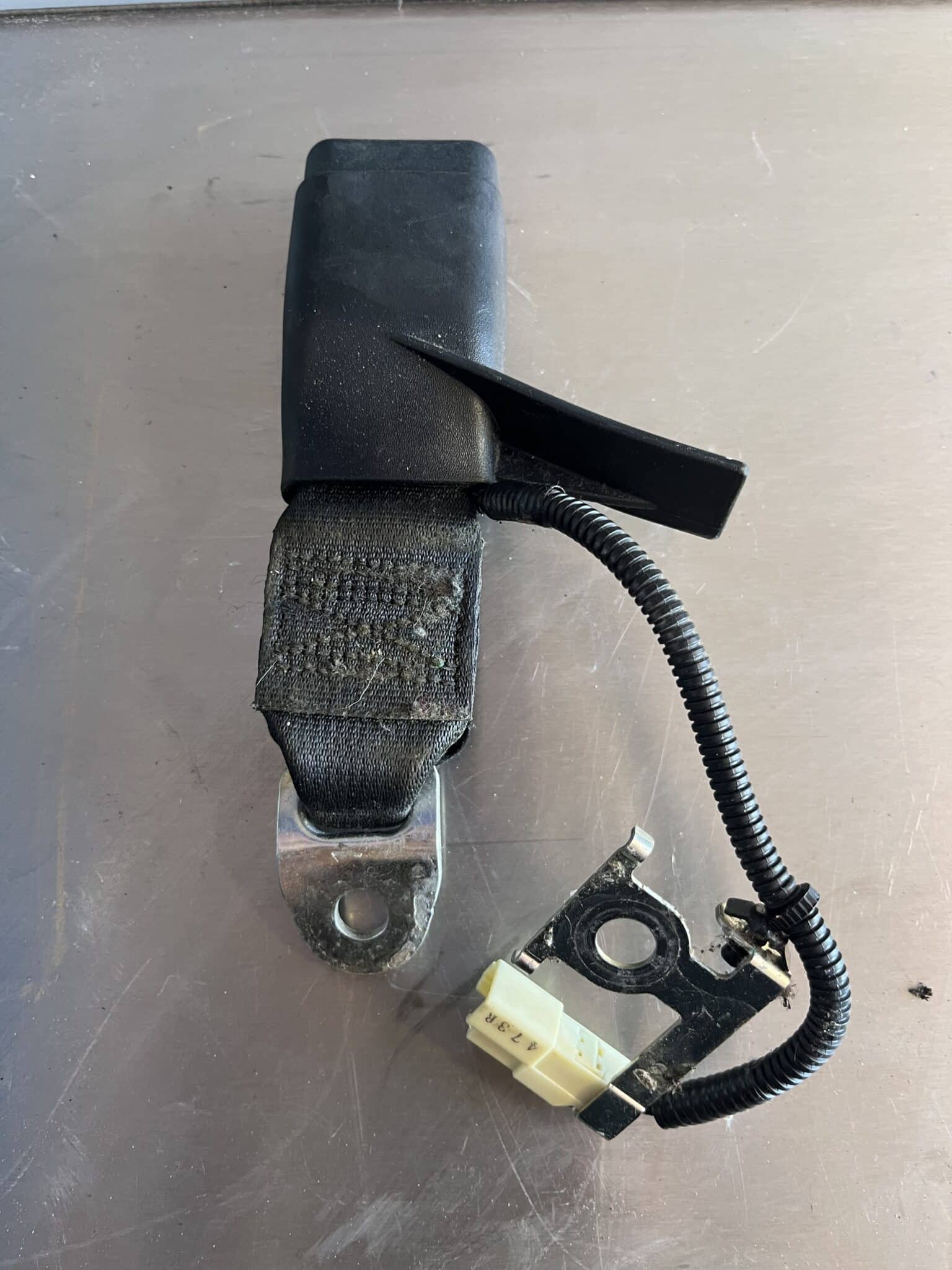 Toyota Auris 2013-2018 5 Door Hatchback Off Side Rear Seatbelt Anchor