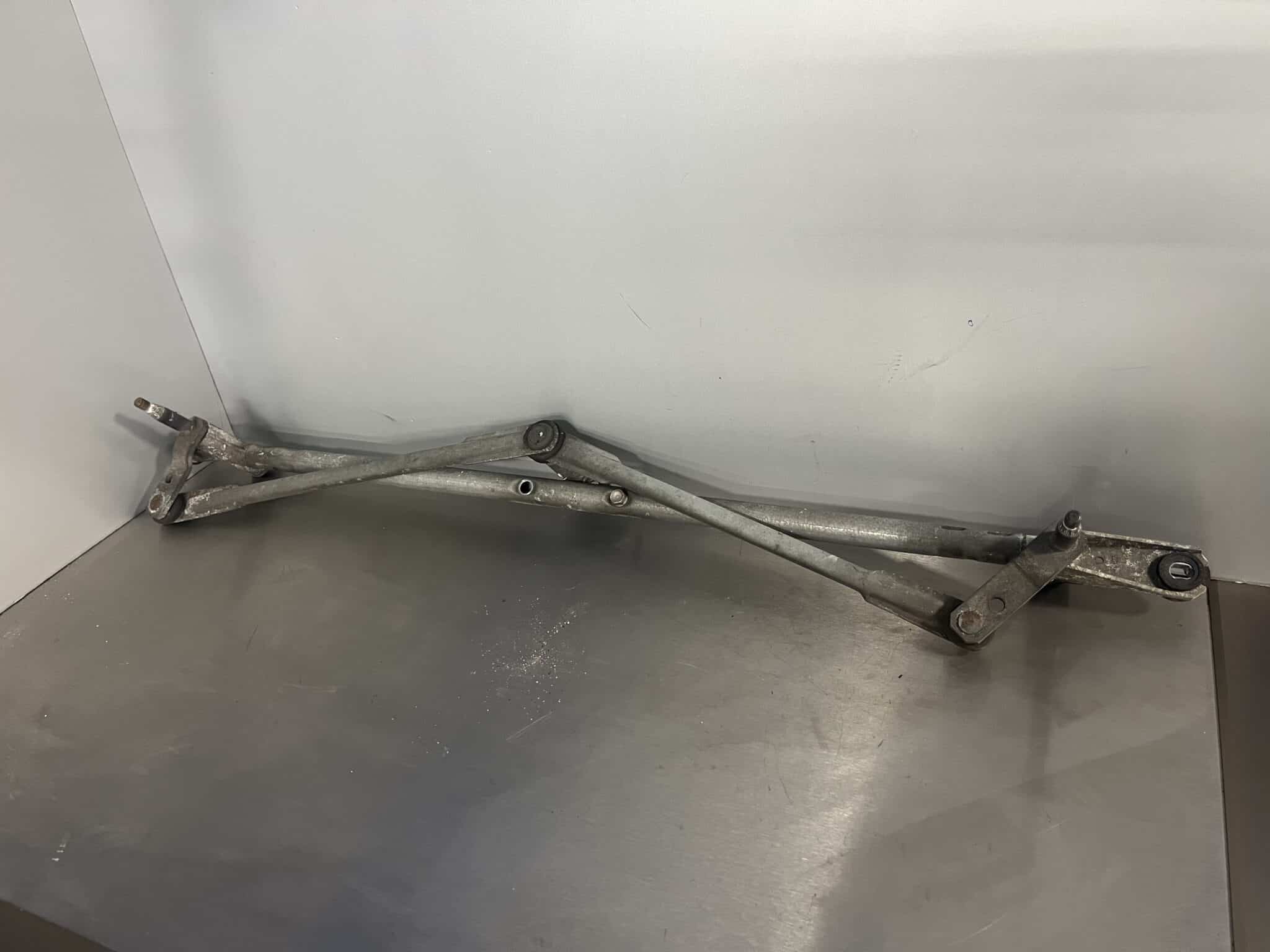 Range Rover Sport 2005-2010 Front Wiper Linkage – 6H22/17A429/BB