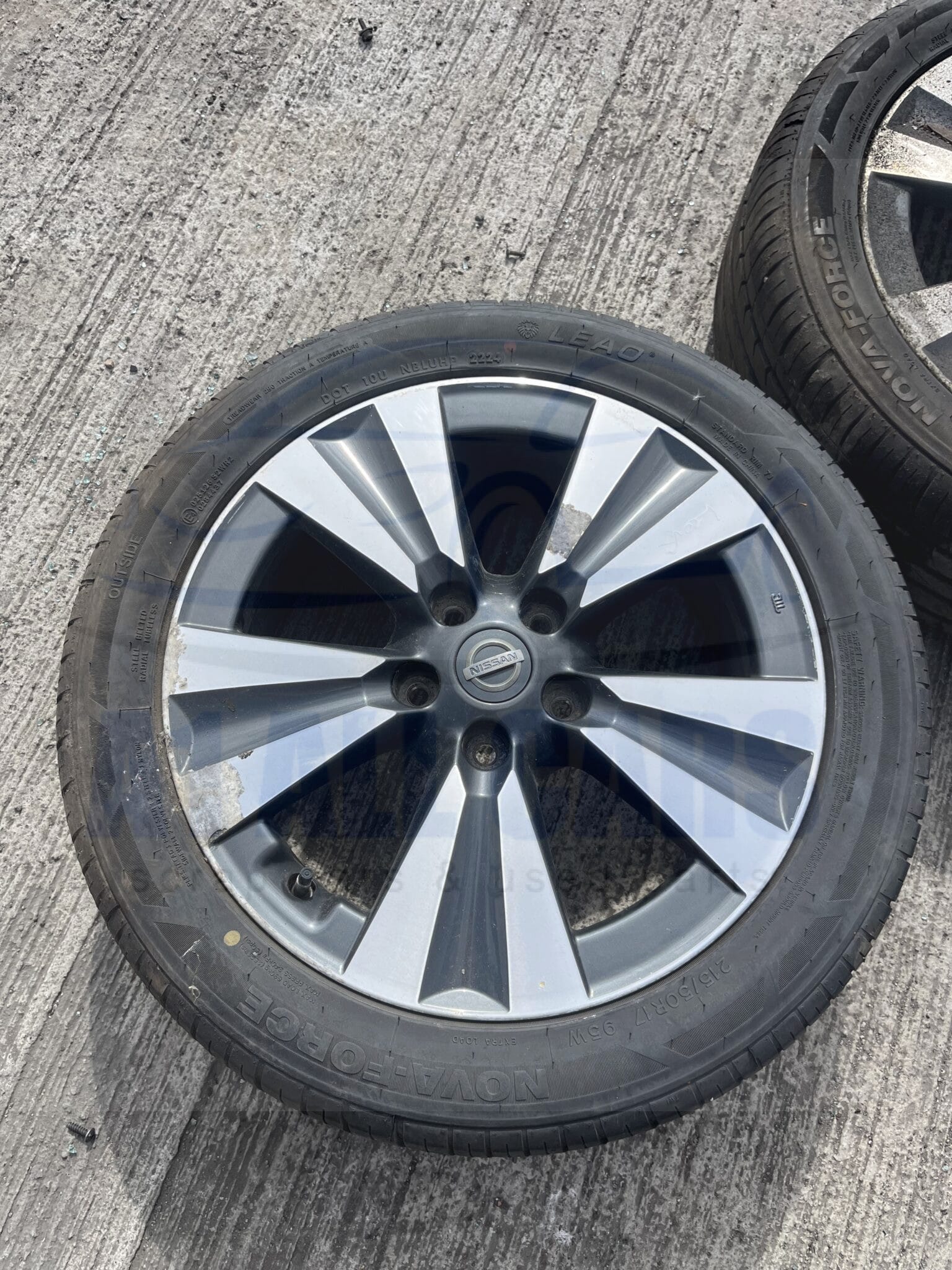 Nissan Leaf 2010-2017 Single 17″ Alloy Wheel With Tyre – 215/50/17