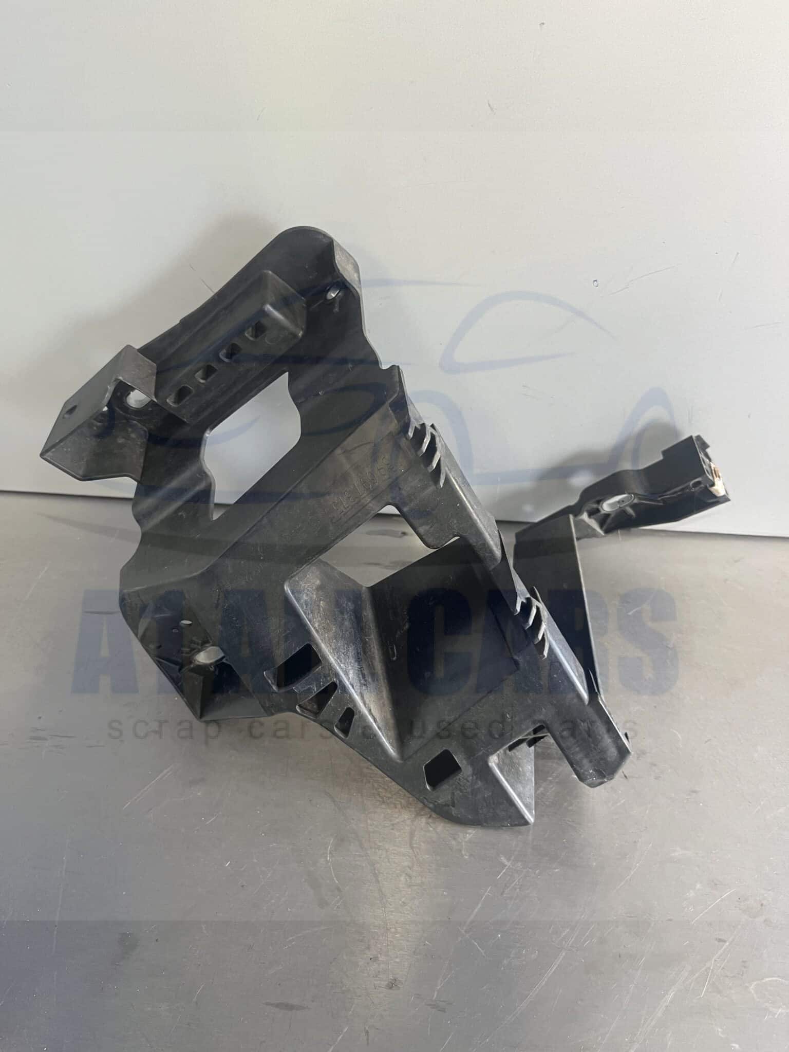 Vauxhall Crossland 2017-2021 Off Side Front Headlamp Bracket – 39097375