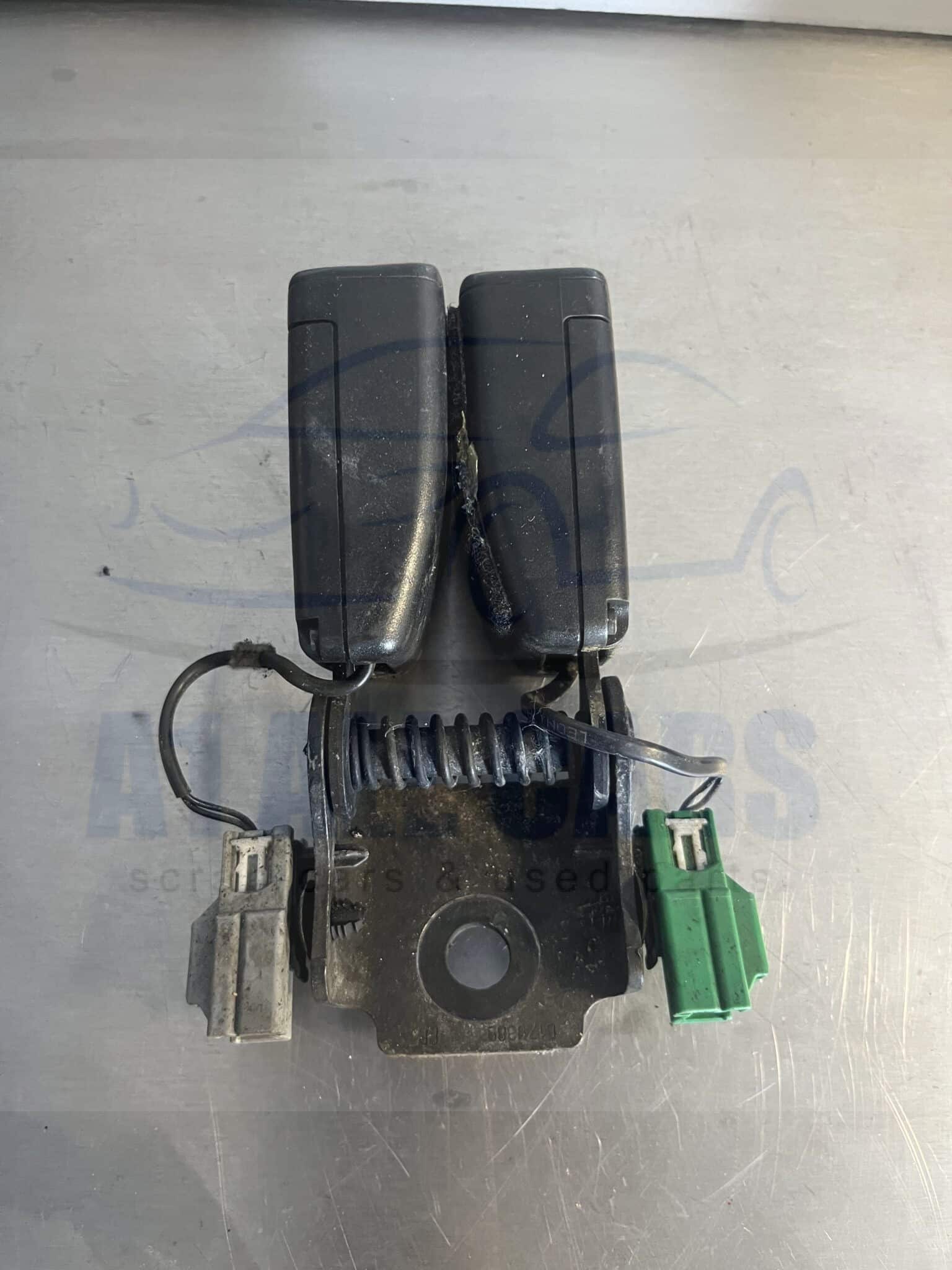 Range Rover Evoque 2011-2018 5 Door Hatchback Off Side Rear Double Seatbelt Anchor – BJ32-613K21