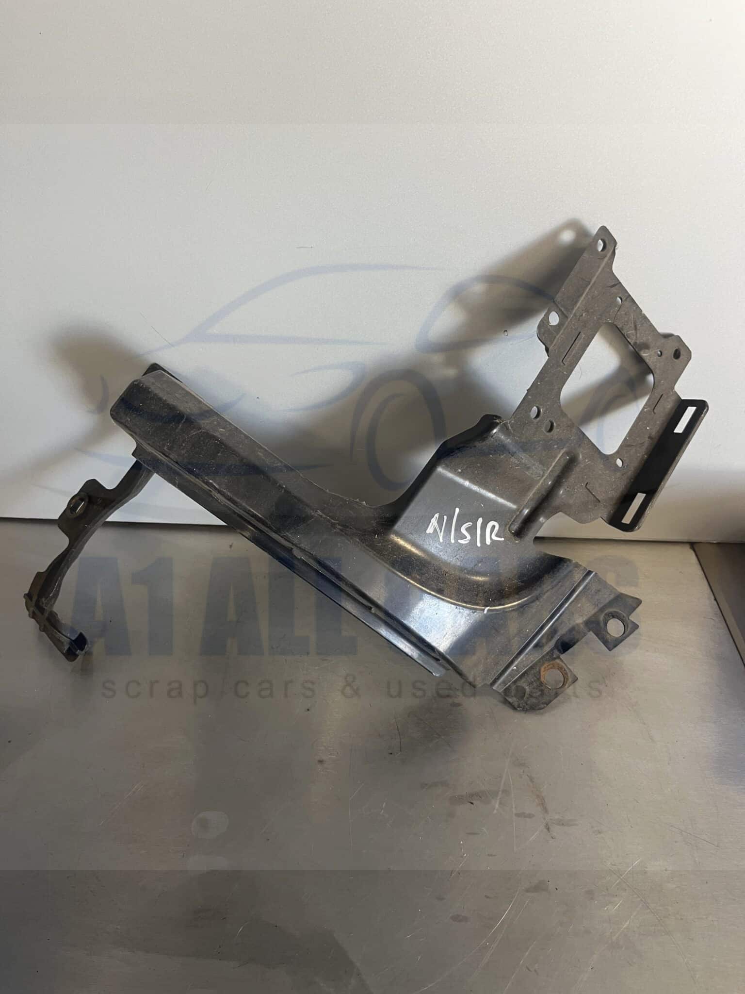 Range Rover Evoque 2011-2018 5 Door Hatchback Near Side Rear Bumper Bracket – BJ32-17E801-A