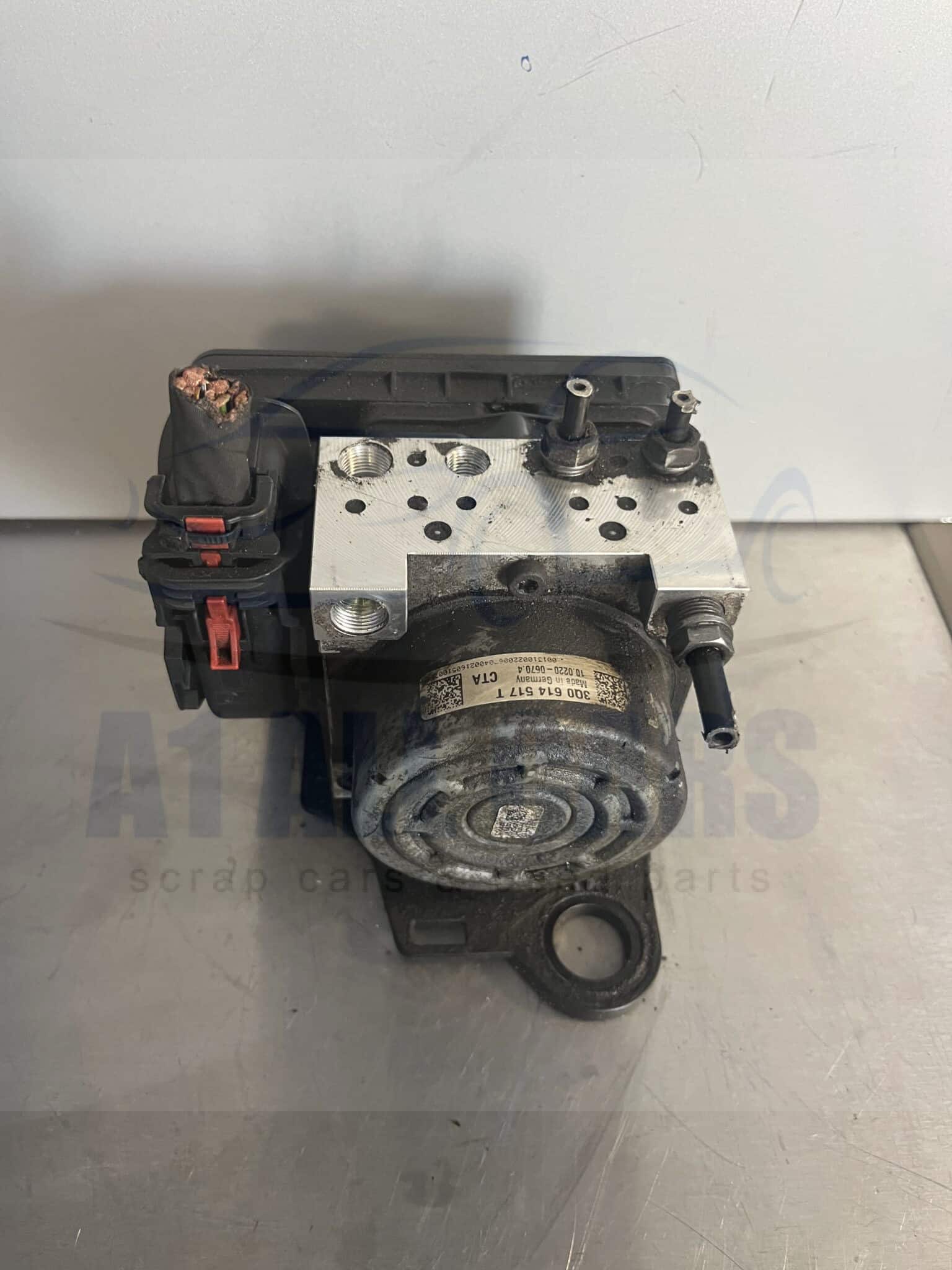 Skoda Octavia / Volkswagen Golf 2012-2017 ABS Pump – 3Q0614517T / 3Q0907379T