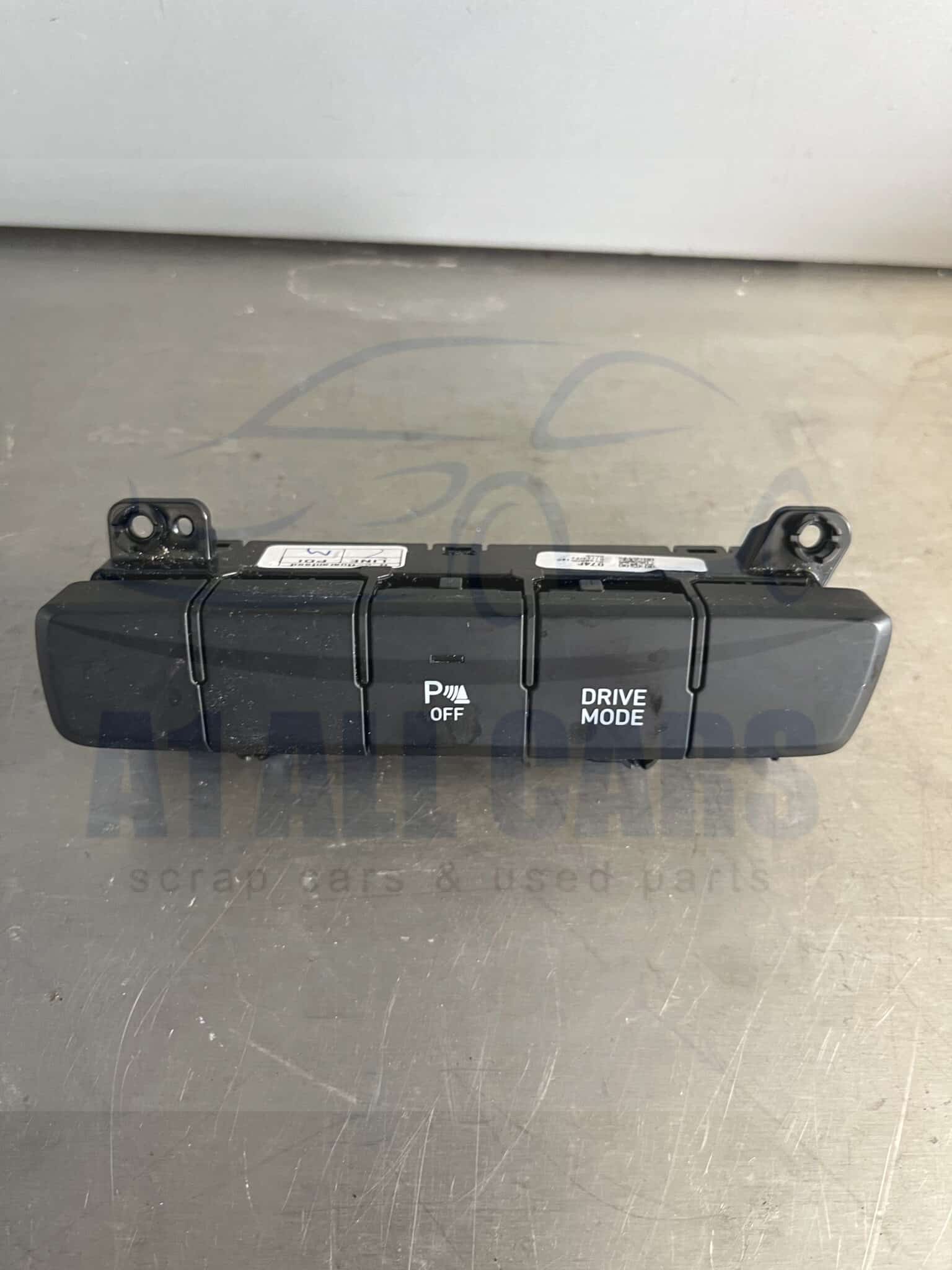 Hyundai i20 2020-2025 Parking / Drive Mode Switch – 93300Q0740