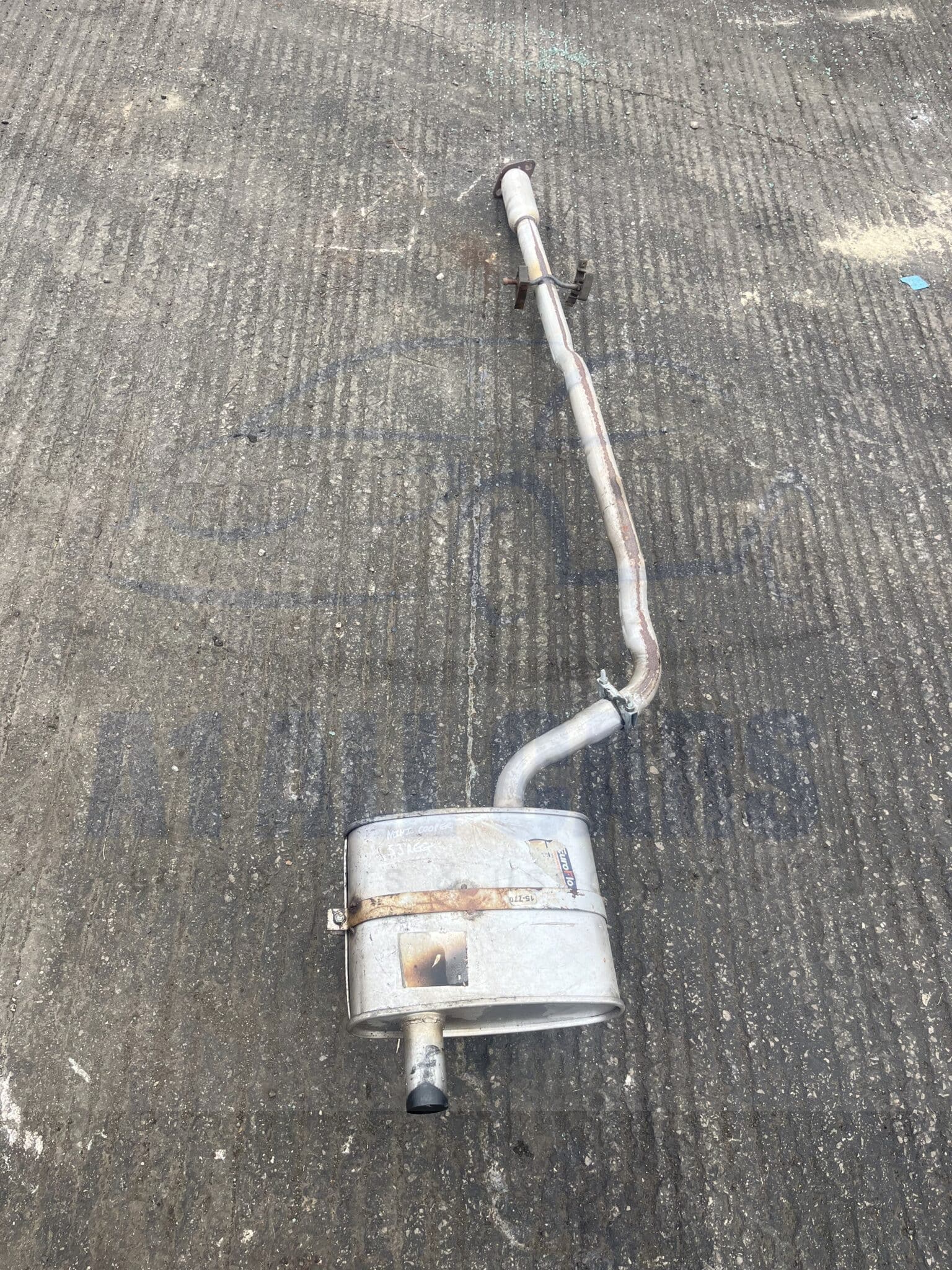 BMW Mini 2001-2006 3 Door 1.6 Petrol Centre And Back Box Exhaust  ( Call Office For Delivery Quote )