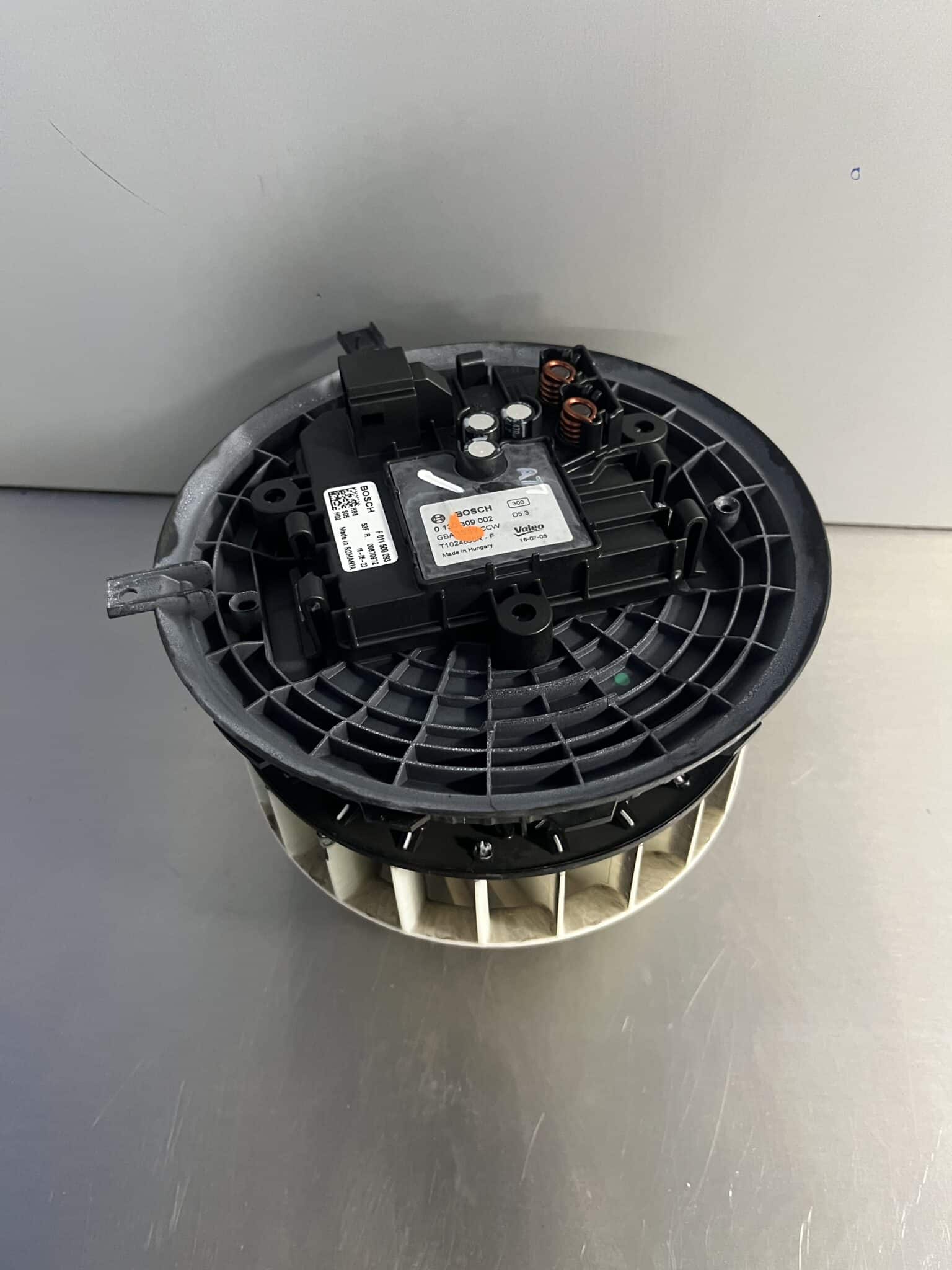 Mercedes C Class 2014-2021 Heater Blower Motor – 0130309002