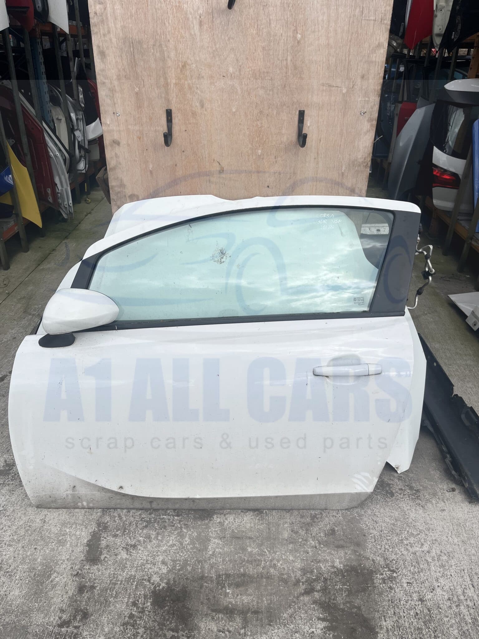 Vauxhall Corsa 2014-2019 E 3 Door Hatchback Near Side Door – White Z40R Colour Code ( Call Office For Delivery Quote )