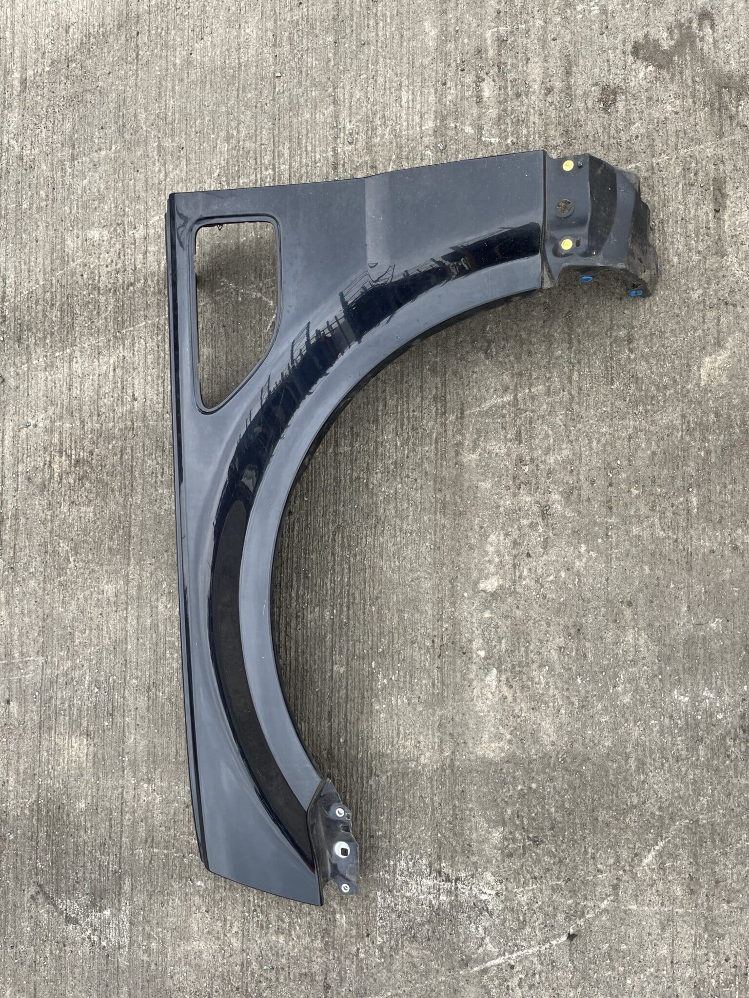 Range Rover Sport 2005-2010 Near Side Wing – Blue LRC796 Colour Code