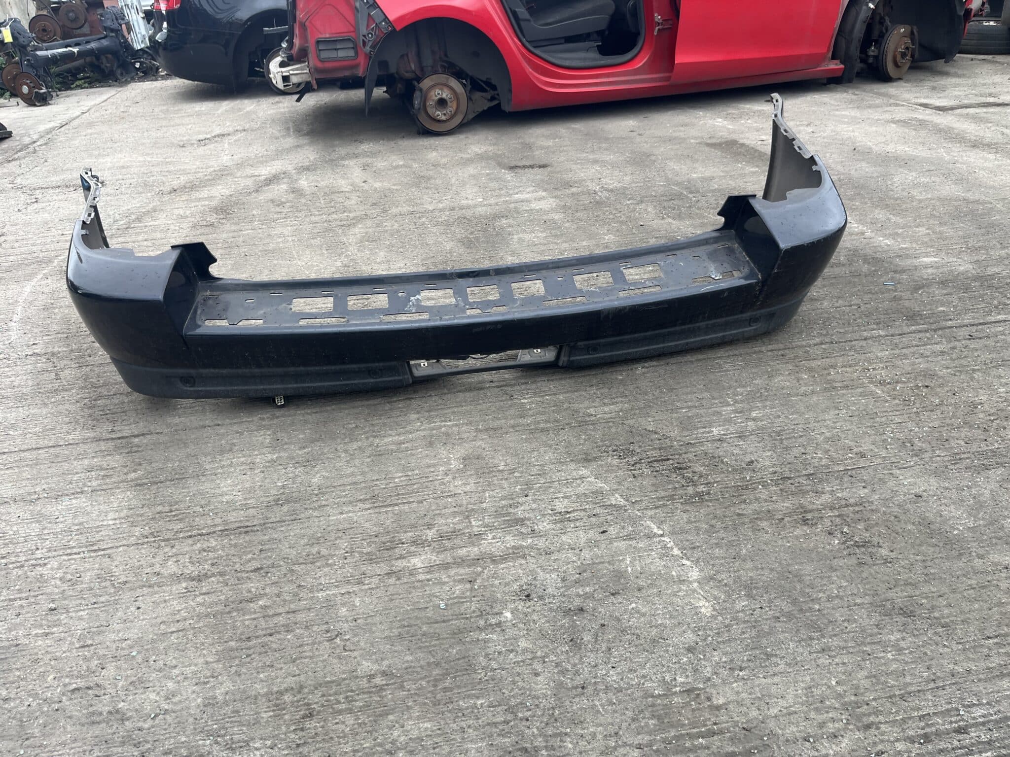 Range Rover Sport 2005-2010 5 Door Rear Bumper With Sensors – Blue LRC796 Colour Code